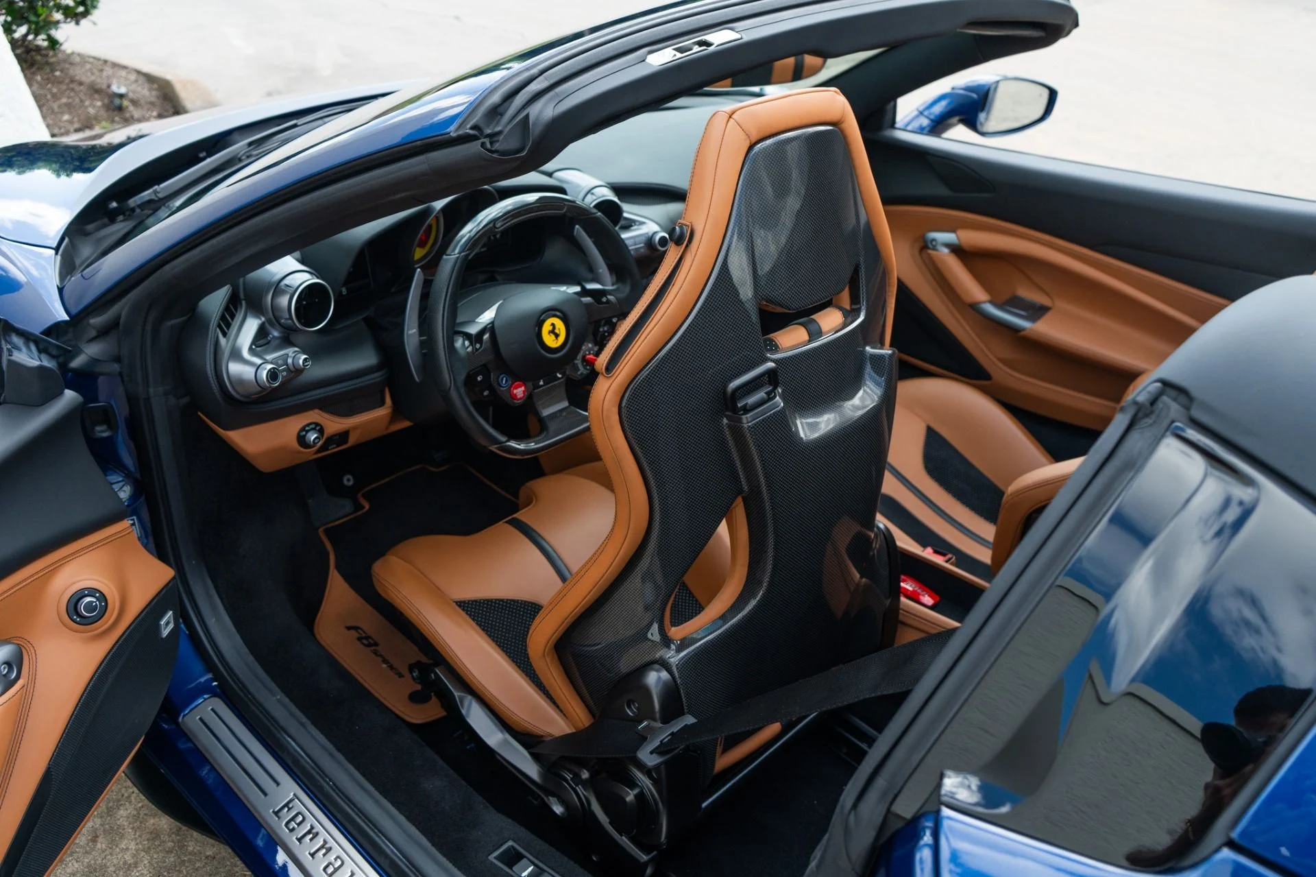 mph026_192777884_Used_2022_Ferrari_F8_Spider_1779493507_0d0506e50a