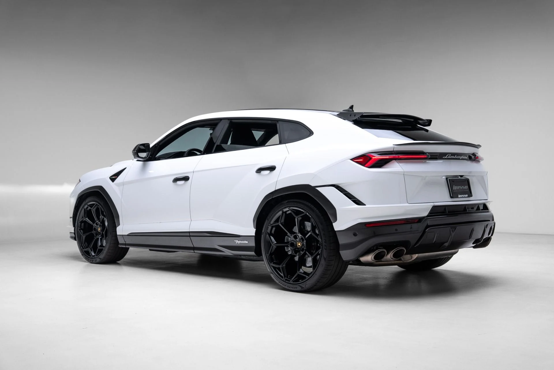 mph026_1931526940_Used_2024_Lamborghini_Urus_Performante_1775146757_618c11f225