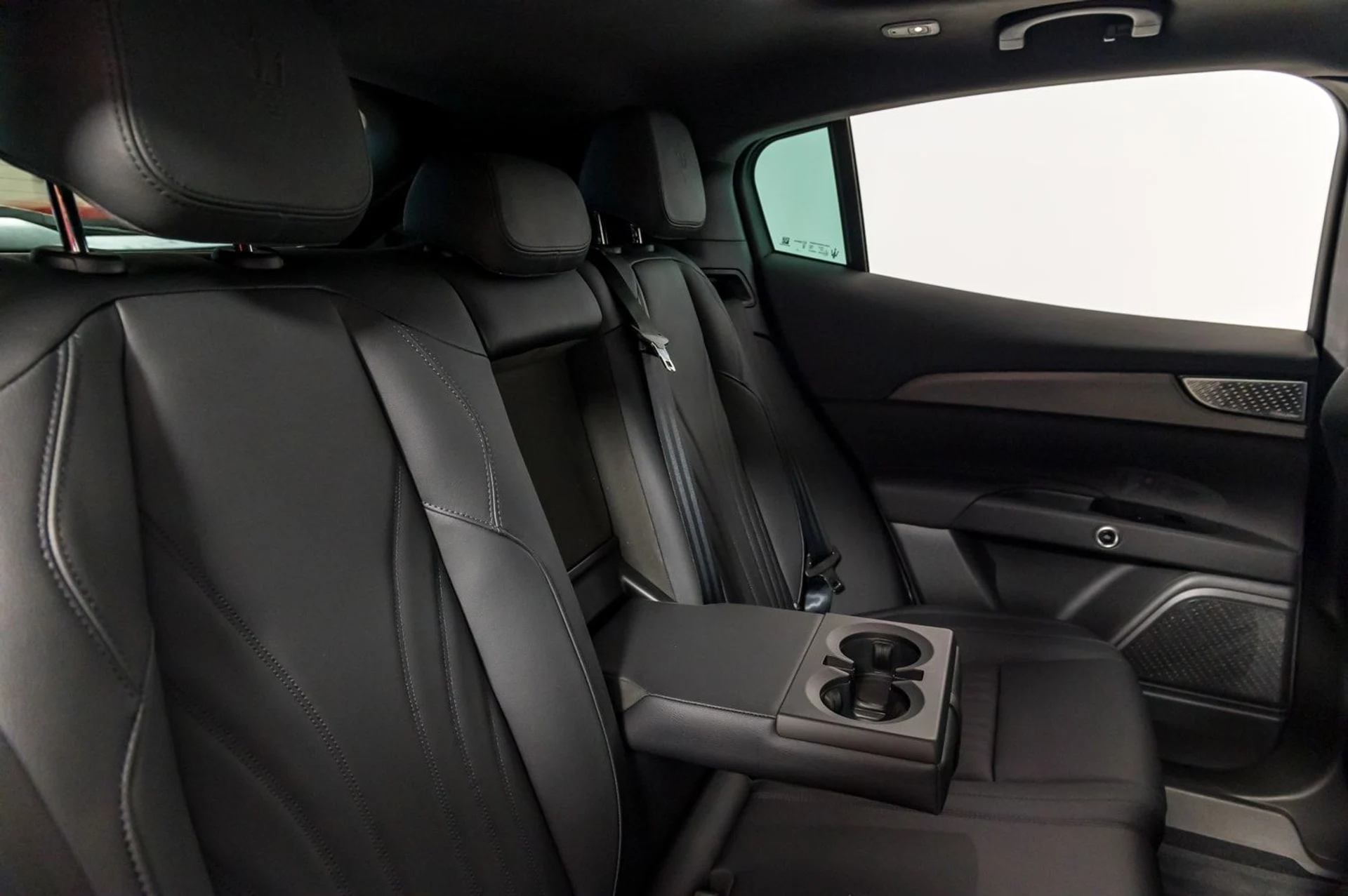 mph026_1933337945_08bd93be2d2542c69384746b1b341033_26ad47bb9c