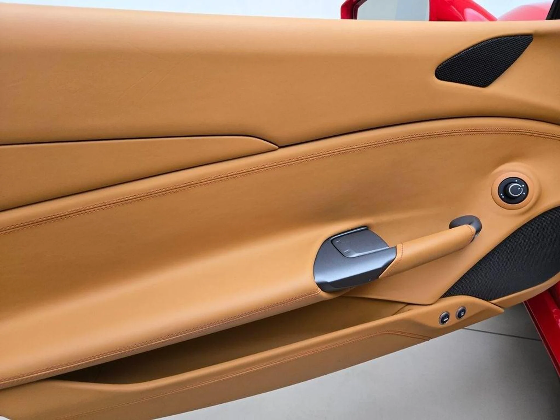 mph026_193563316_Used_2017_Ferrari_488_Spider_1775638060_e3d788a8f2