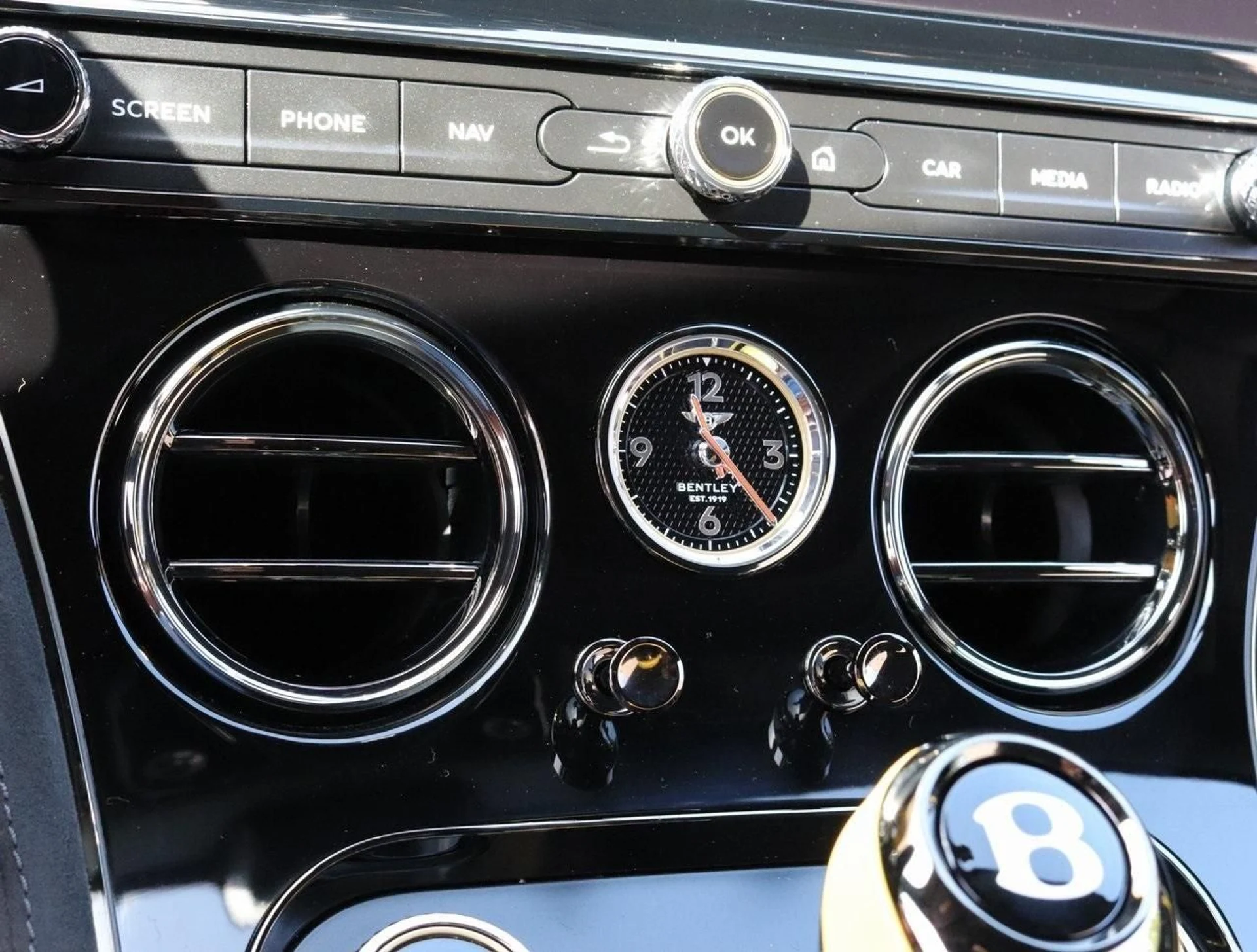 mph026_1938936913_27_aa4a41159d