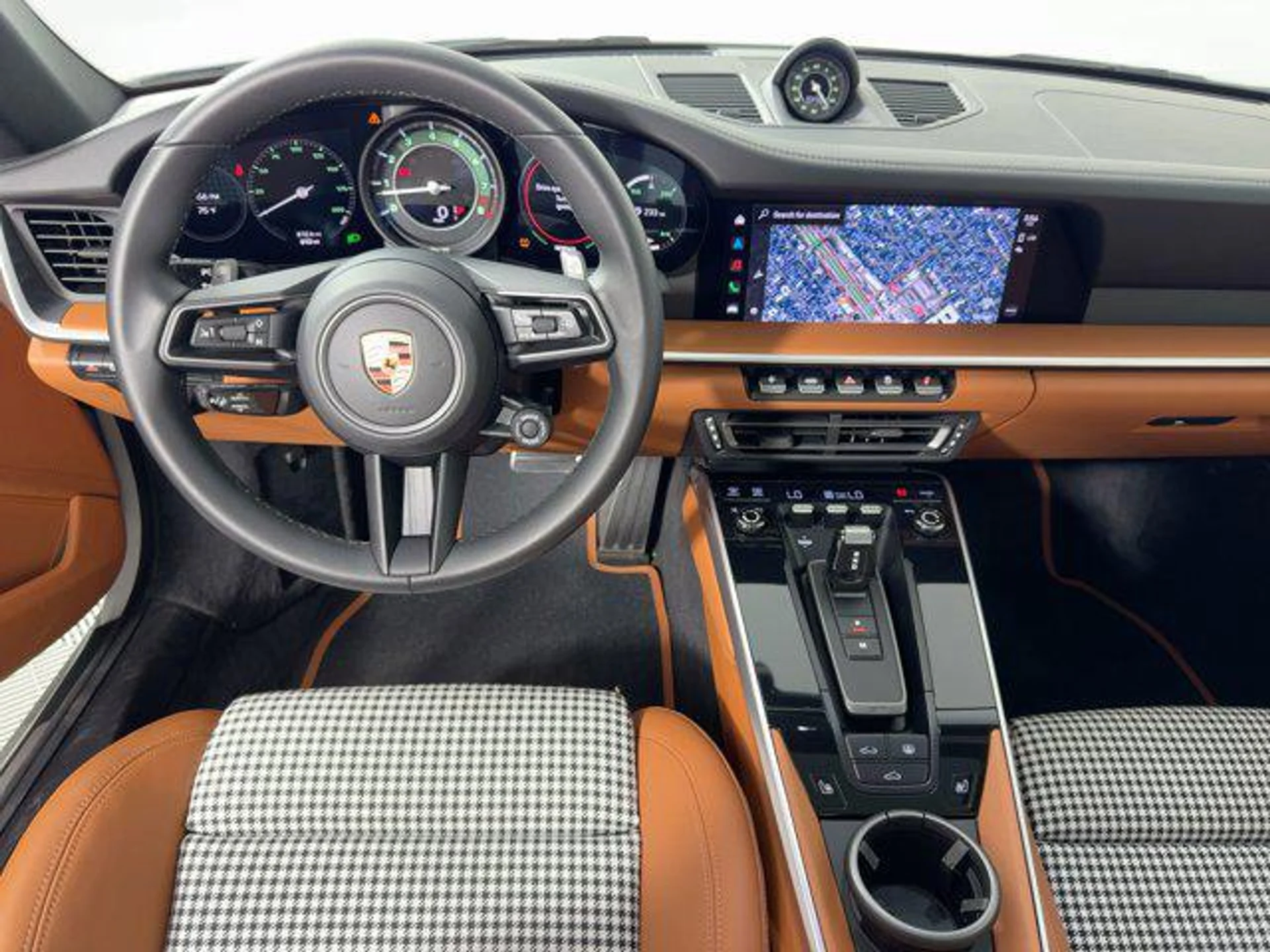 mph026_1951576399_t_F_Wwd_Silxfa71_Y5tc_La_G2_KTO_Fw_18c6936676