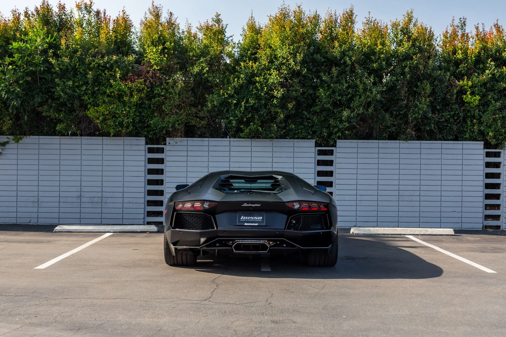 mph026_1953733062_Used_2014_Lamborghini_Aventador_LP_700_4_1776699950_f8c48f2351