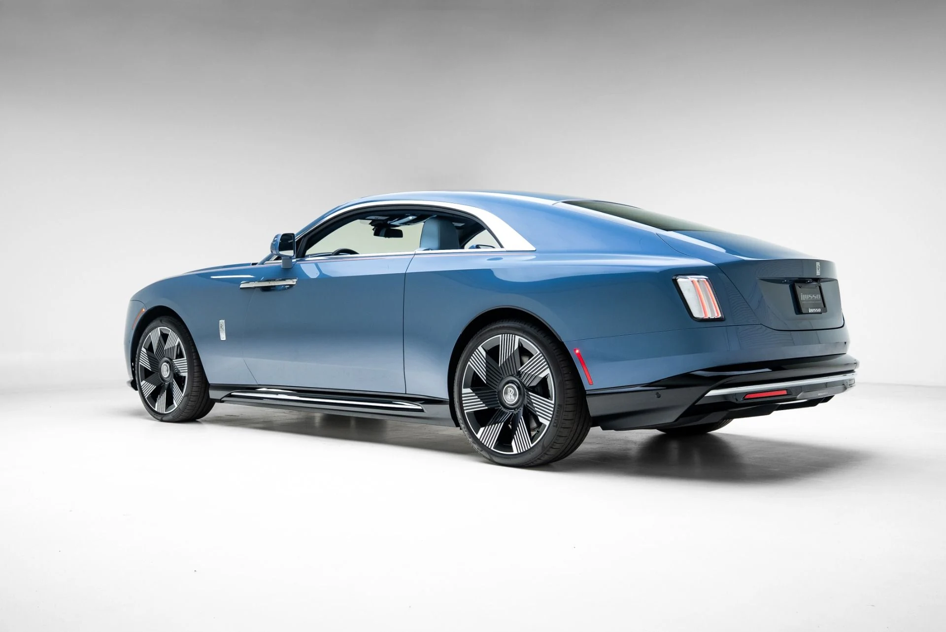 mph026_1955004967_Used_2024_Rolls_Royce_Spectre_1775065047_79cdd96426