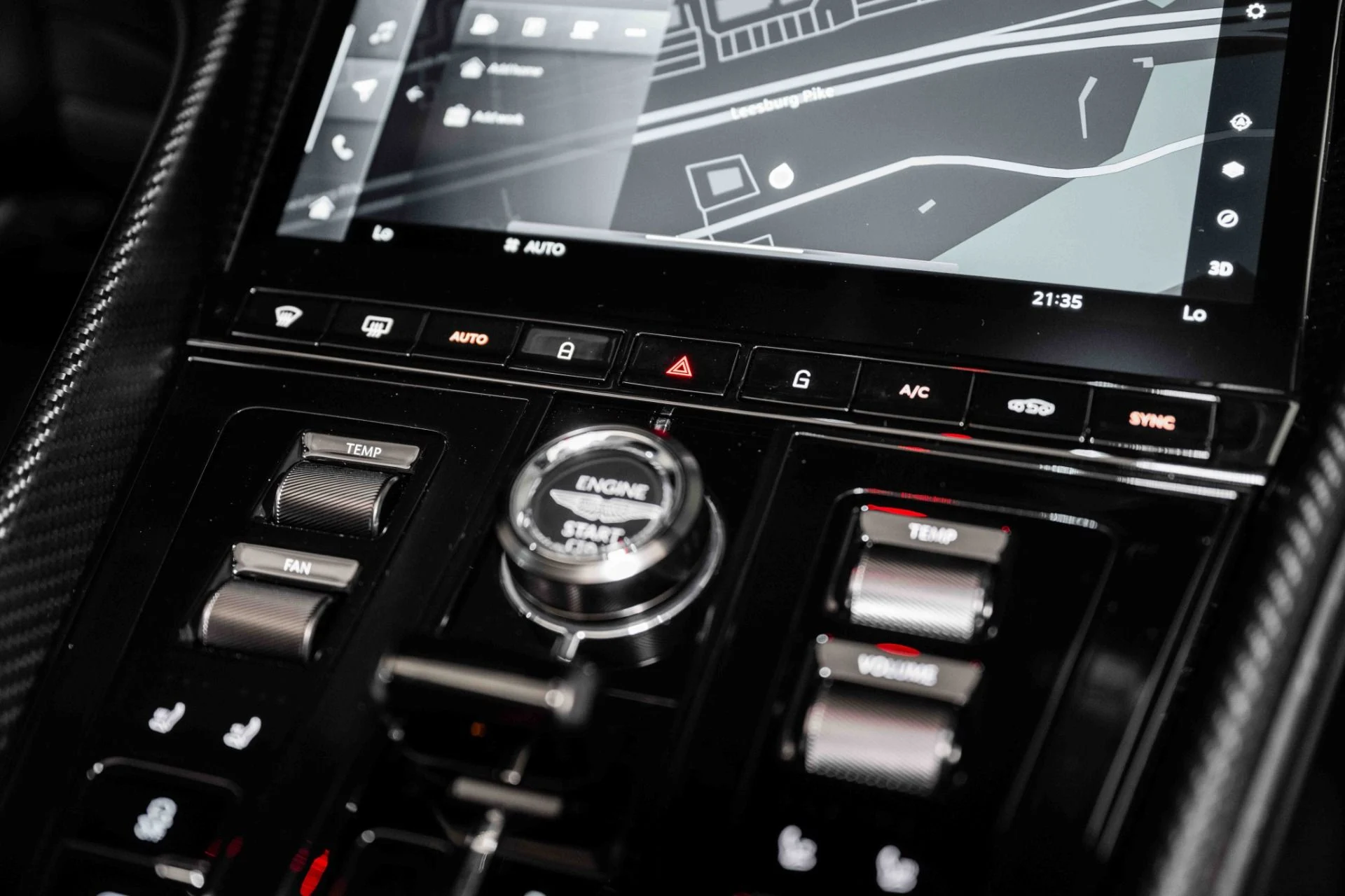 mph026_1957253973_Used_2025_Aston_Martin_DB_12_VOLANTE_Volante_1726938733_11dd367220