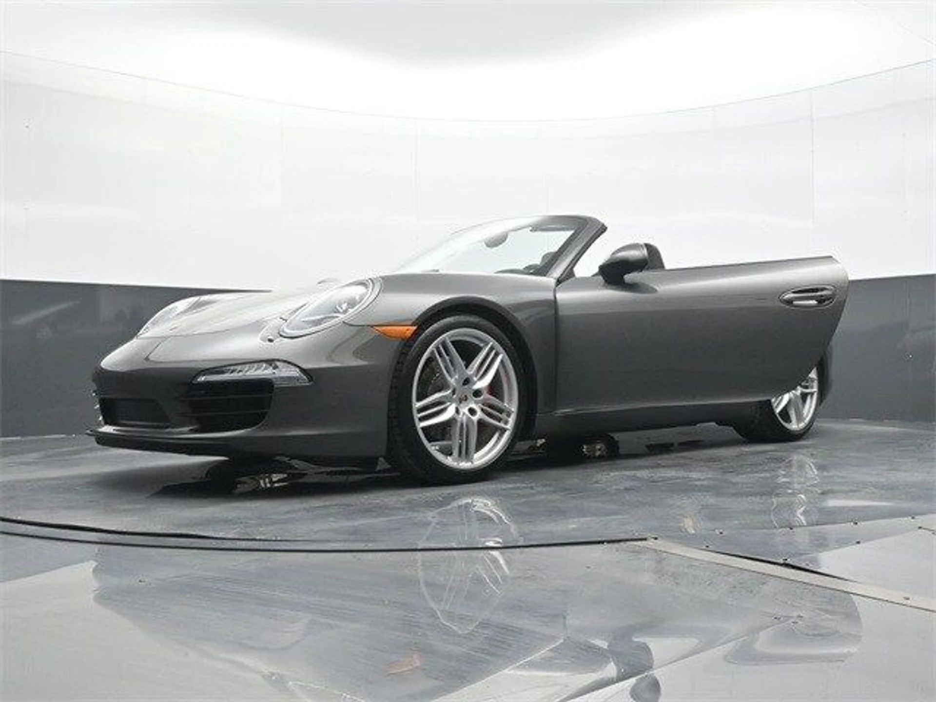 mph026_1968266722_344b513793cce3e290f0851b96a869a3x_ae359b2052