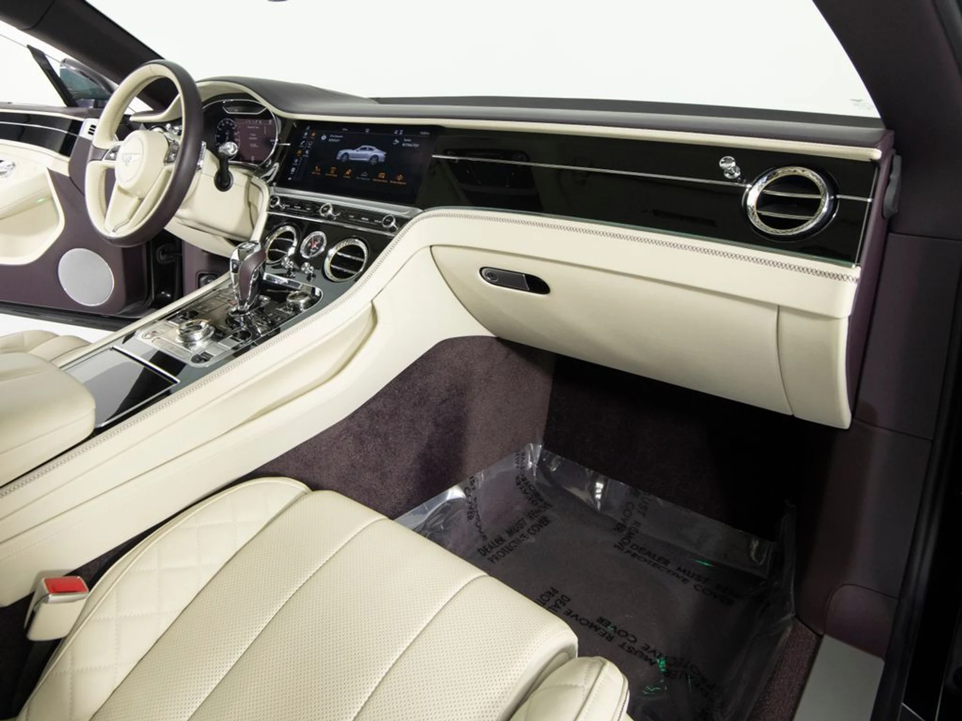 mph026_1981885967_425042c1f2e959b3fc4369777d4b0a25x_32436d7948