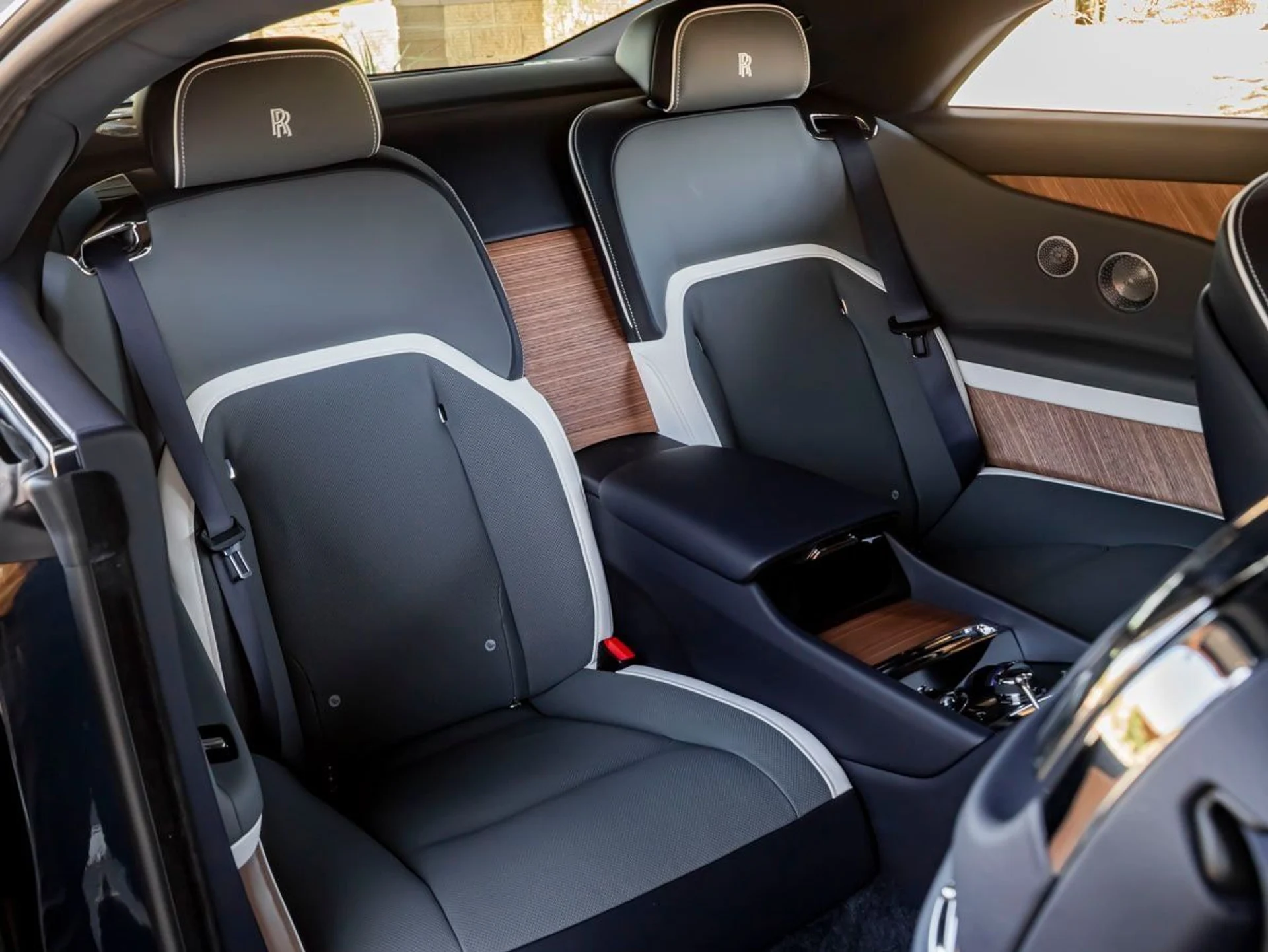 mph026_1983227971_27_cafc34cb1f