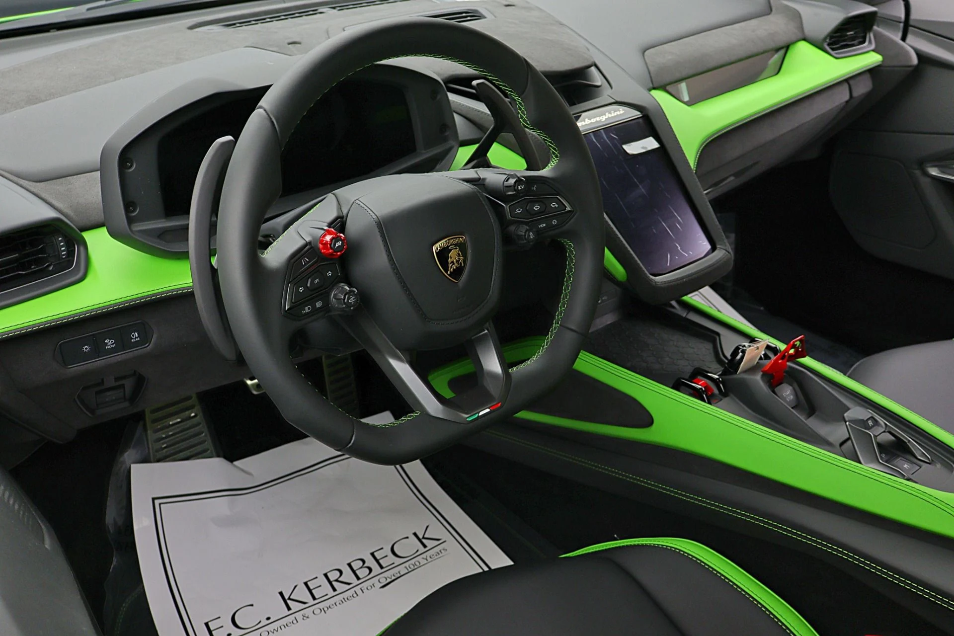 mph026_1985256907_New_2026_Lamborghini_Temerario_86402438e2