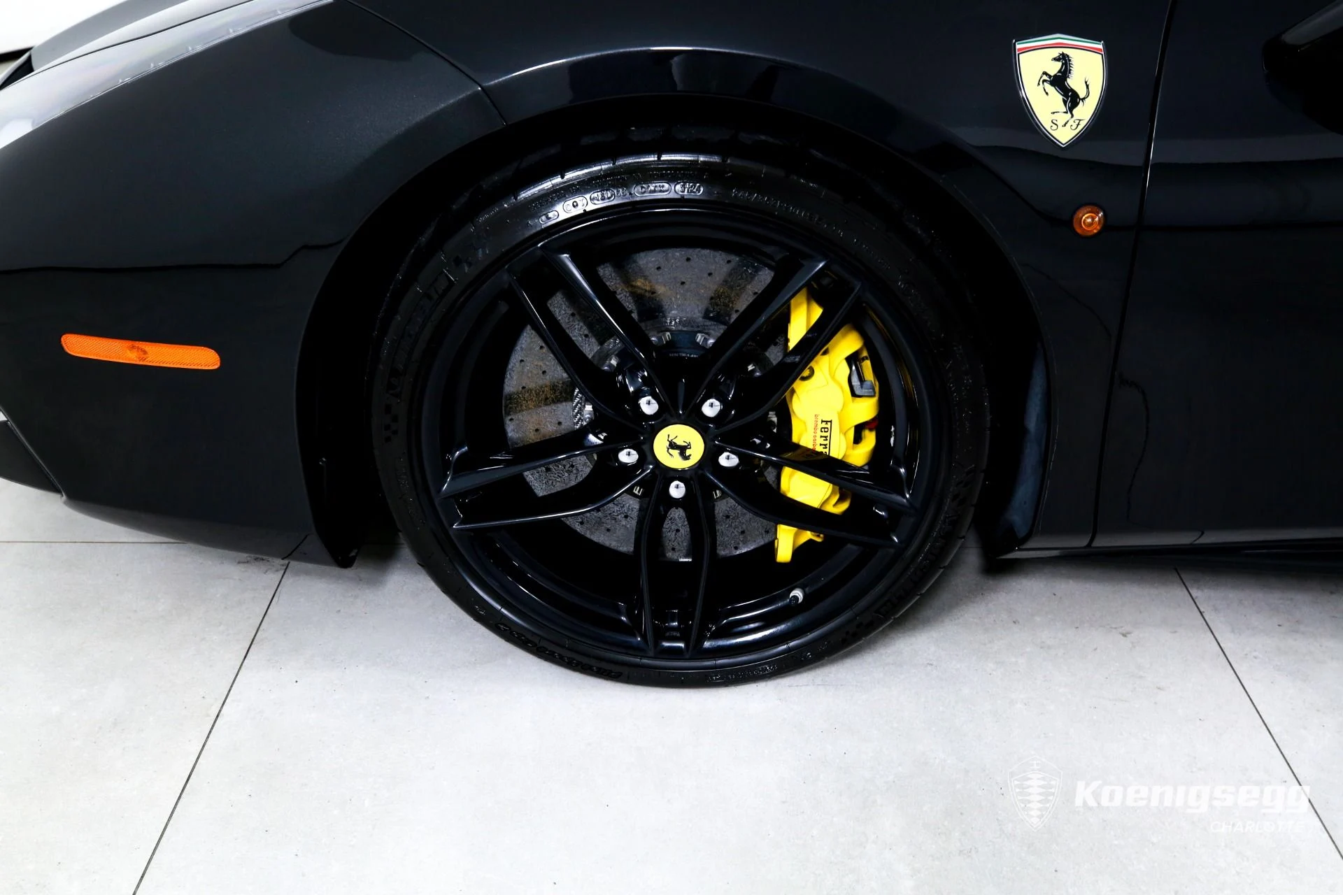 mph026_1986536172_Used_2018_Ferrari_488_GTB_1782503374_b60ebae493