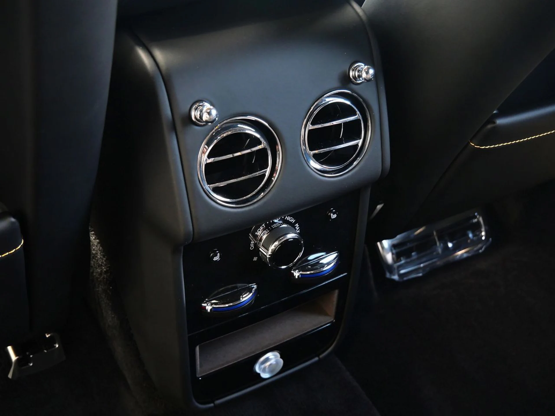 mph026_1990503186_b10e7518c4d1e3d2b2facfb6453d9e75x_b1f498c04c