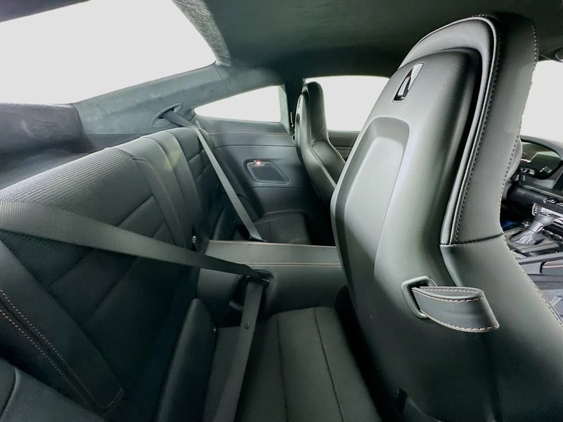 mph026_1998655050_3c9ccd2fcb0d9bf59e0f5542828c11b8x_9b81b25044