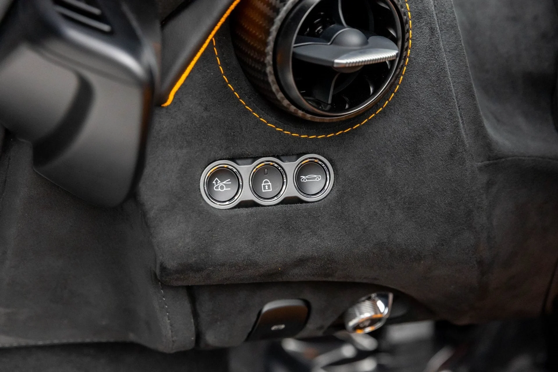 mph026_2002984111_27_41eea4f1ff