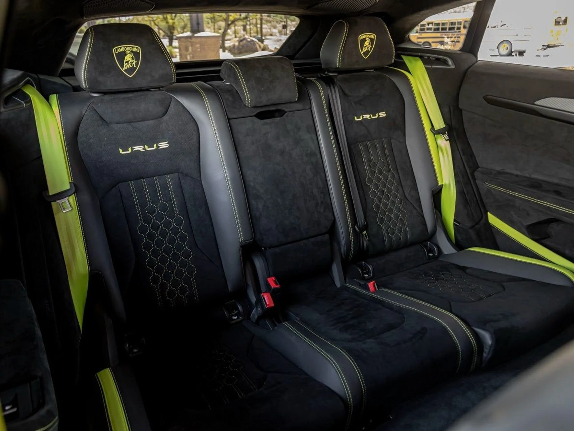 mph026_2010929914_27_4f469d268e