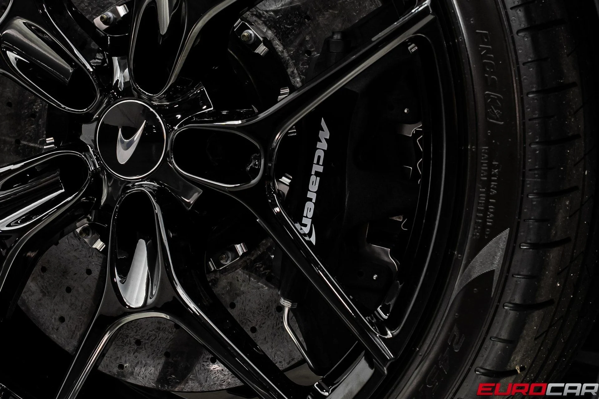 mph026_2011738447_image_27_0d367a9644