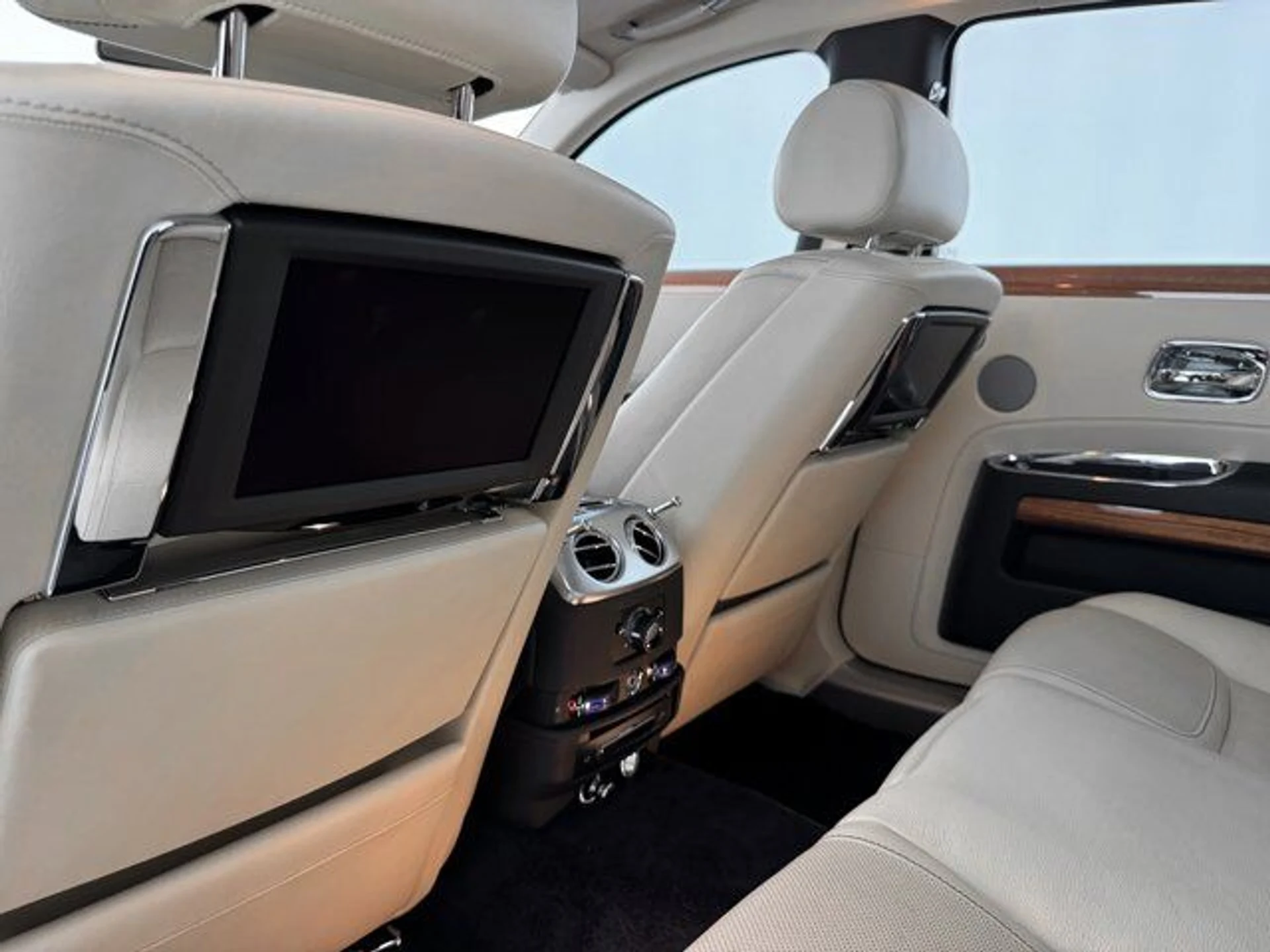 mph026_2025810673_e4628947e60e7addd5a9564cc4859324_9eb7f3efb4