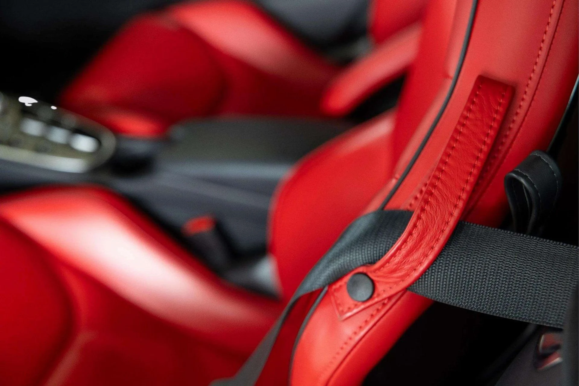 mph026_2031890875_image_27_54f4eed25d