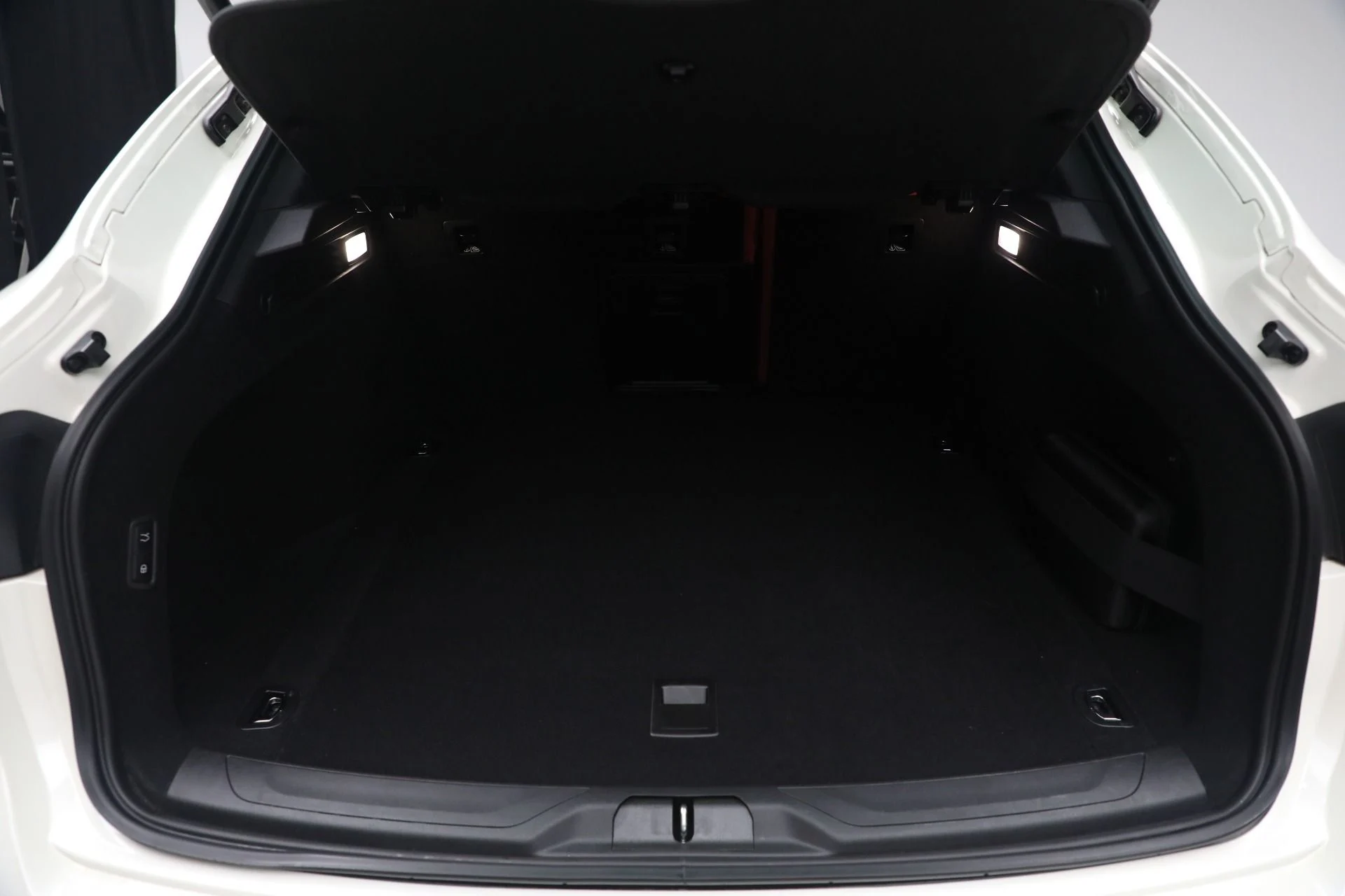 mph026_203260649_Used_2022_Maserati_Levante_GT_682a8e0e6d