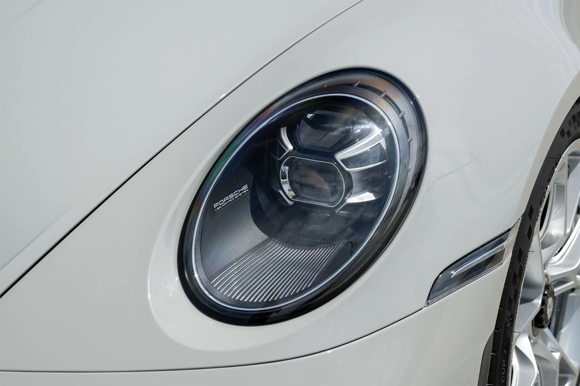 mph026_2037537939_Used_2022_Porsche_911_GT_3_Touring_1788909258_dcf69541d9