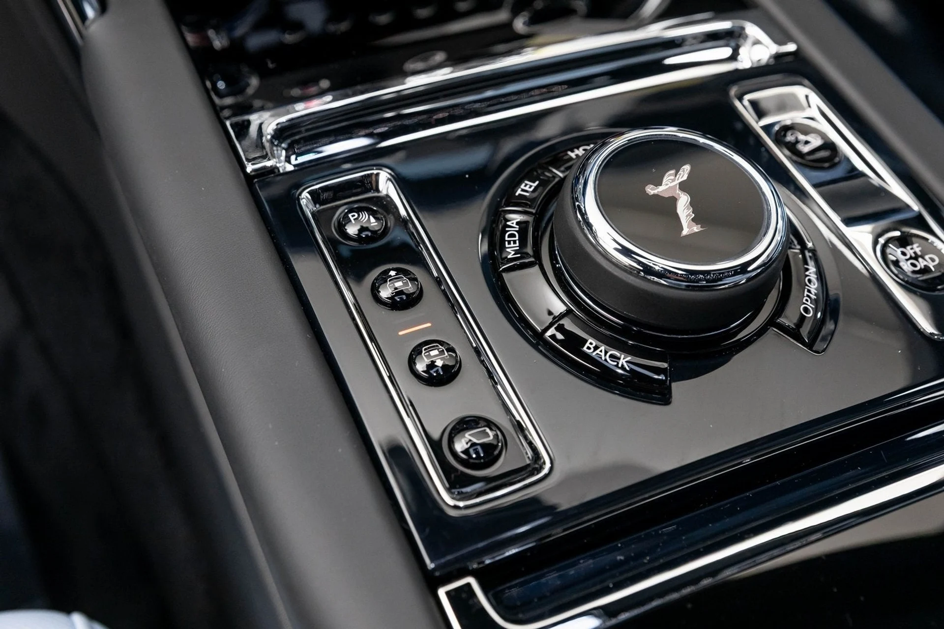 mph026_2038131081_27_872e66c473