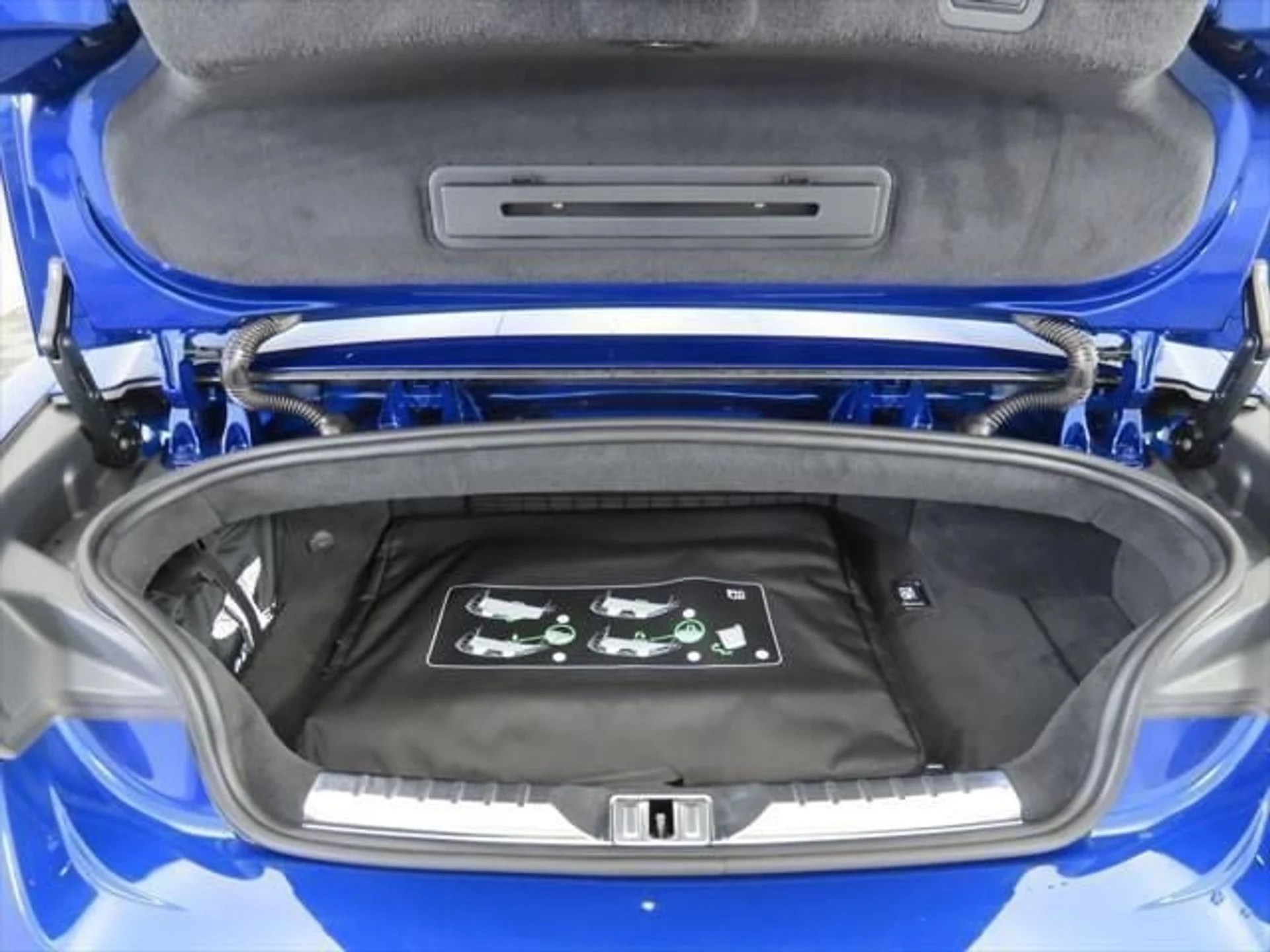 mph026_2038823762_new_2025_bentley_continental_gtspeedconvertible_8119_22891450_27_640_0b905d288c