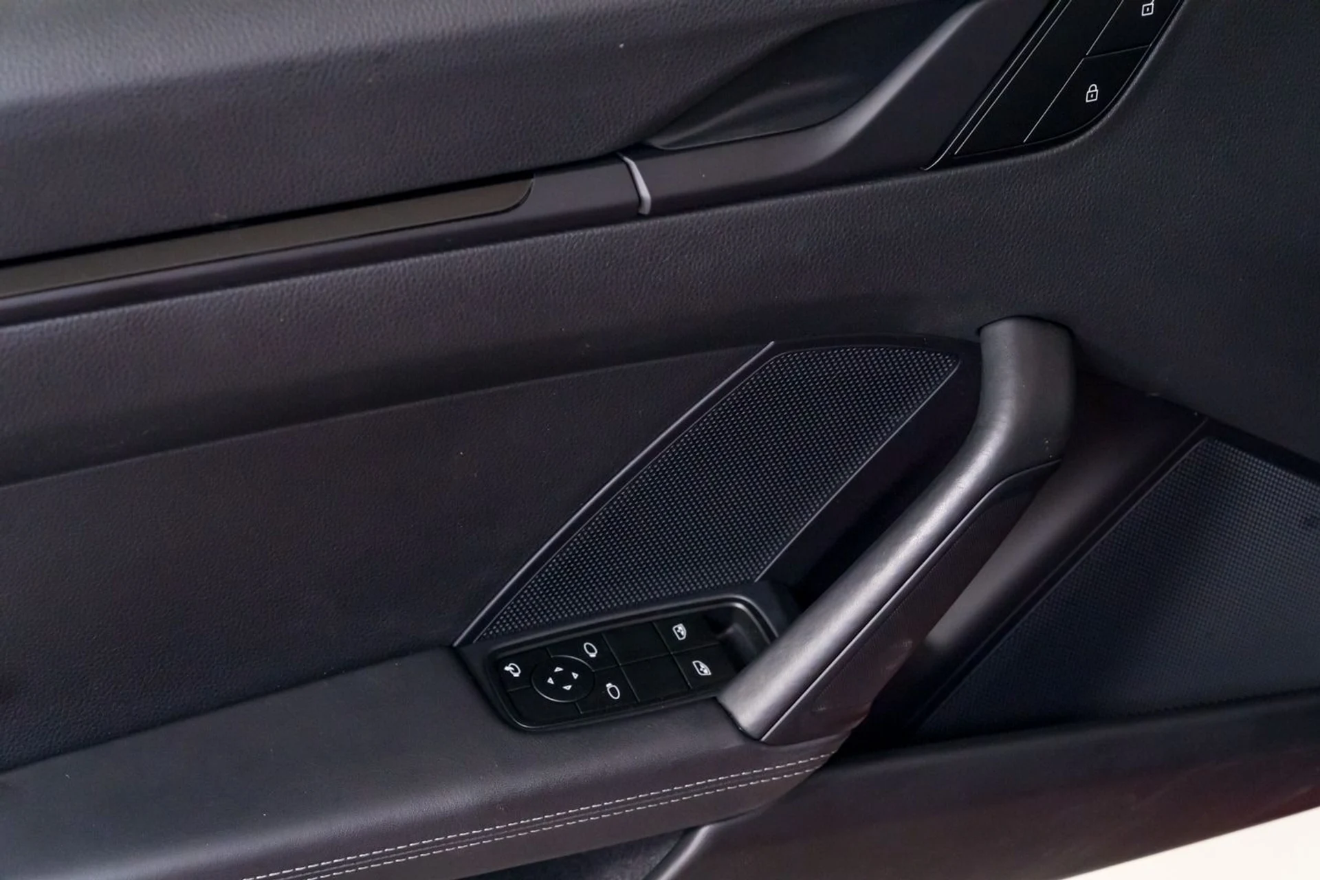 mph026_2040530868_8f82ac94433041f99f4ad0c5dd68b408_1a8a0b2e2e