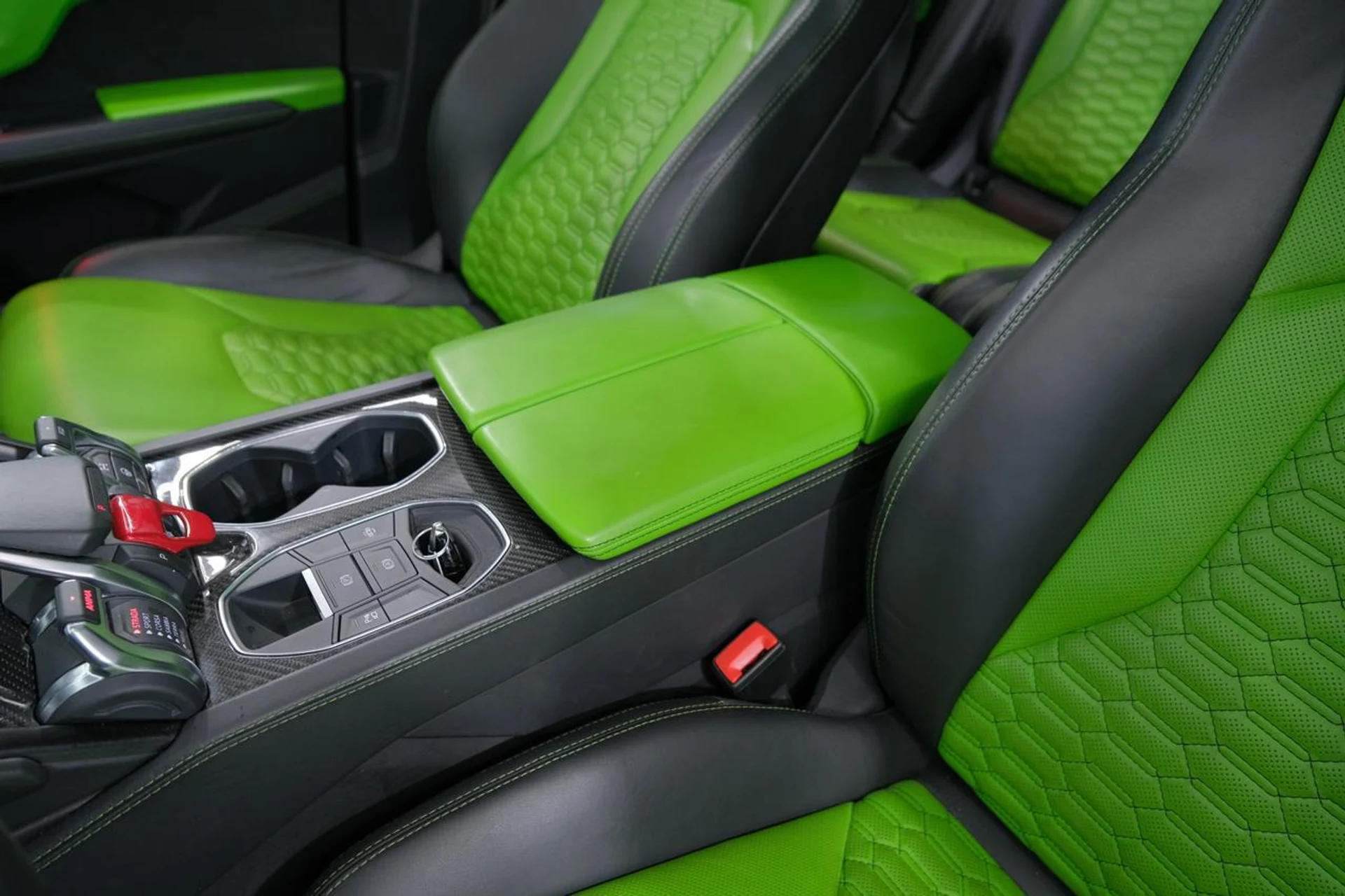 mph026_2046907029_529d7ababe1af6f8538fdb5aa5a181a1_60a4c700ee