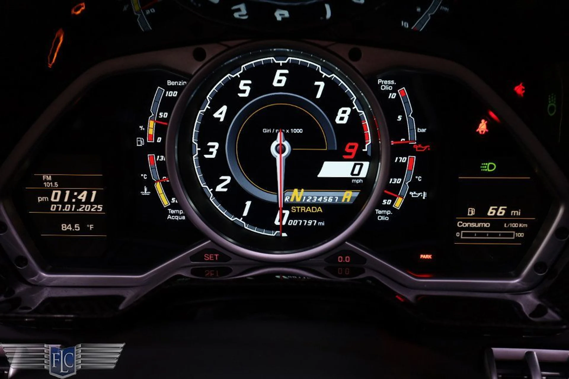 mph026_2047047264_used_2016_lamborghini_aventador_lp7004roadster_6305_22879451_27_1024_097a17b465