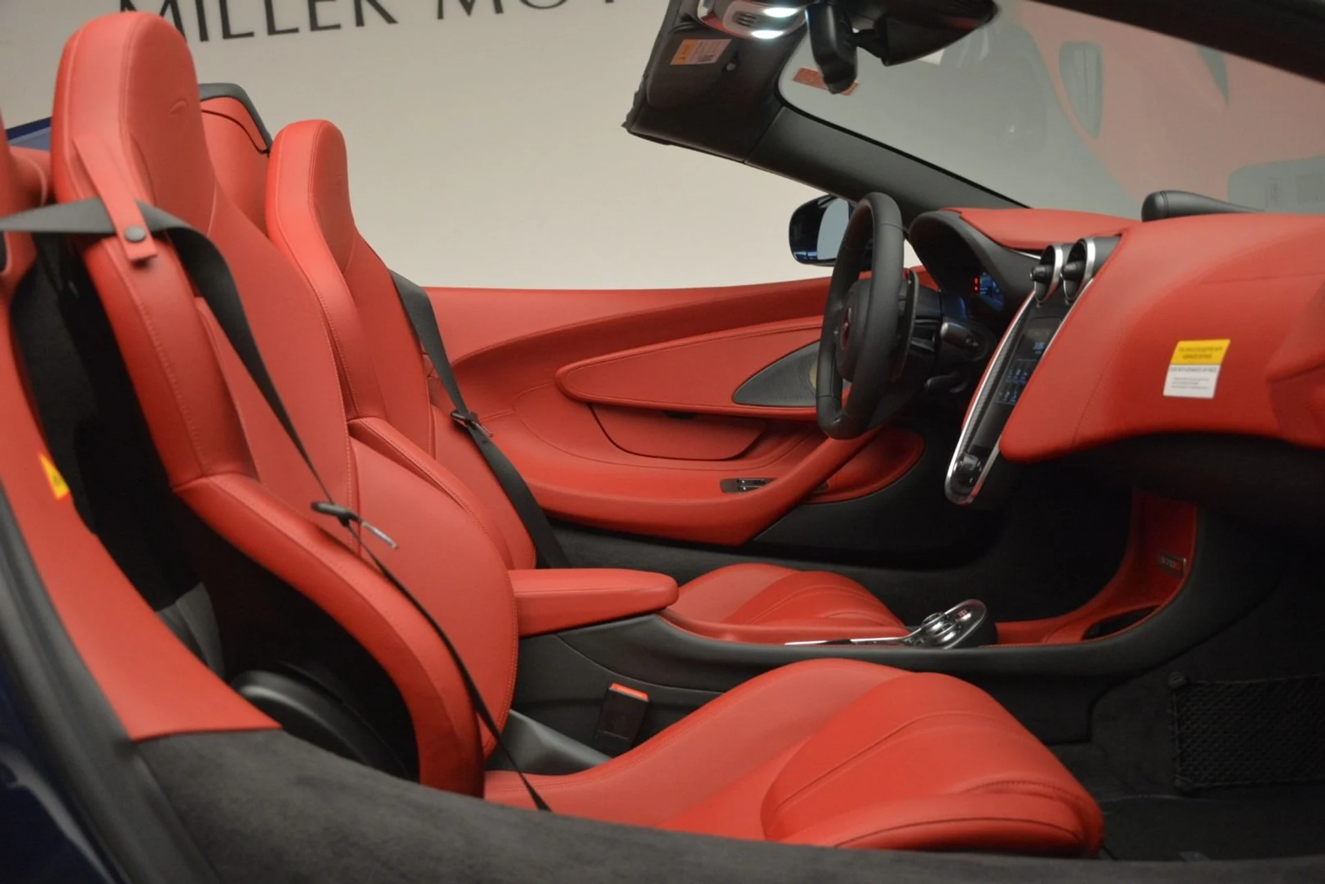 mph026_204741915_Used_2019_Mc_Laren_570_S_Spider_6b9f3b417f