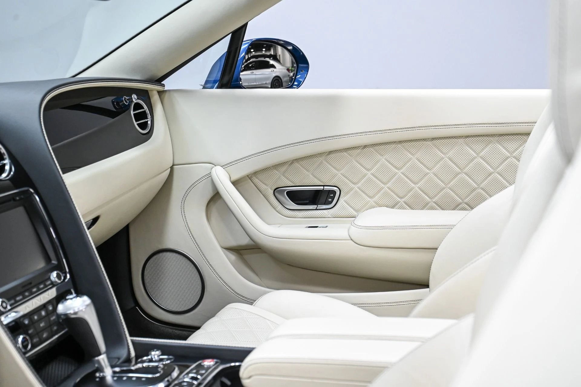 mph026_205364944_Used_2017_Bentley_Continental_GT_V8_S_1769036560_eb330b9e8a