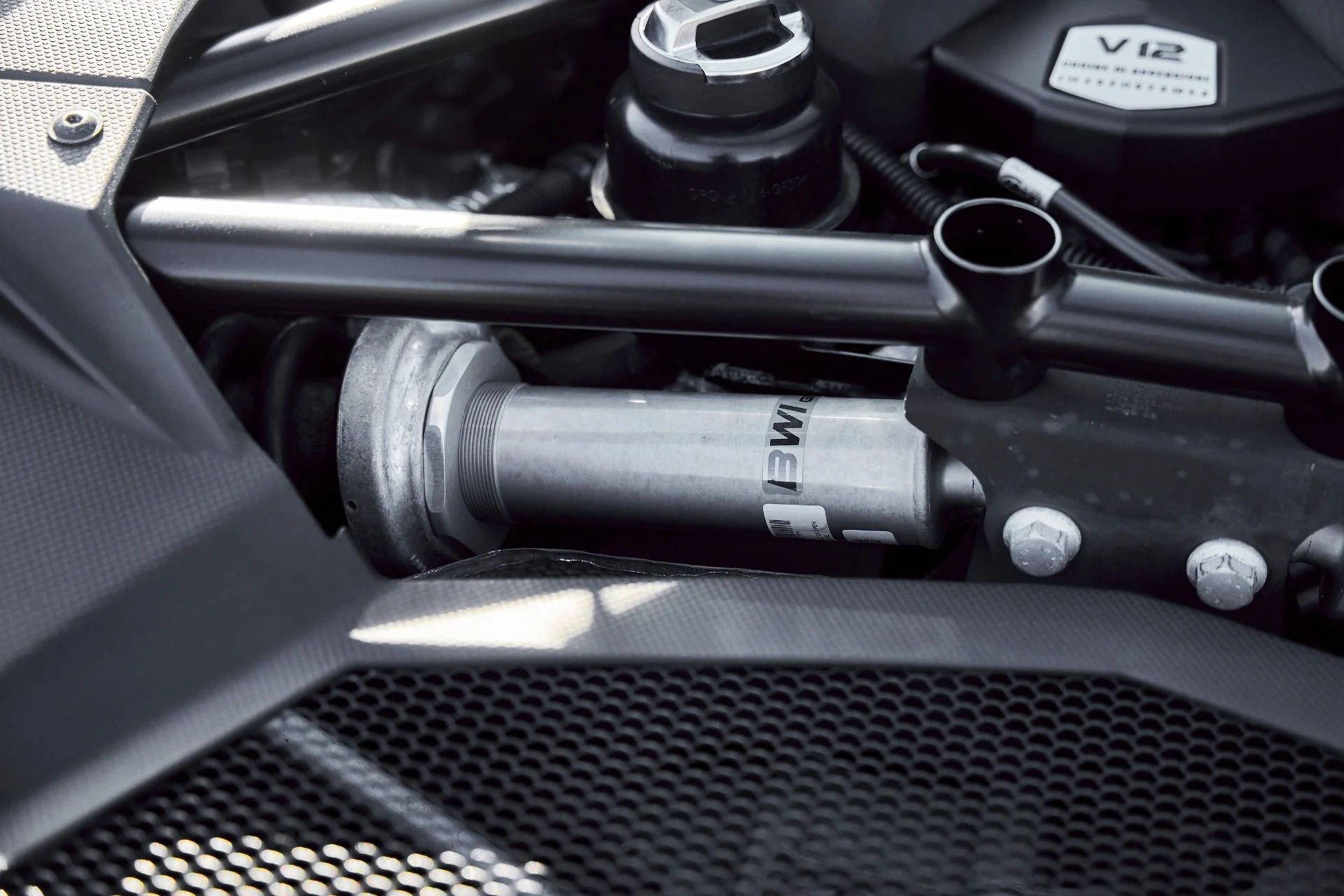 mph026_2058043588_Used_2018_Lamborghini_Aventador_S_Base_1773191804_2b8a83916f