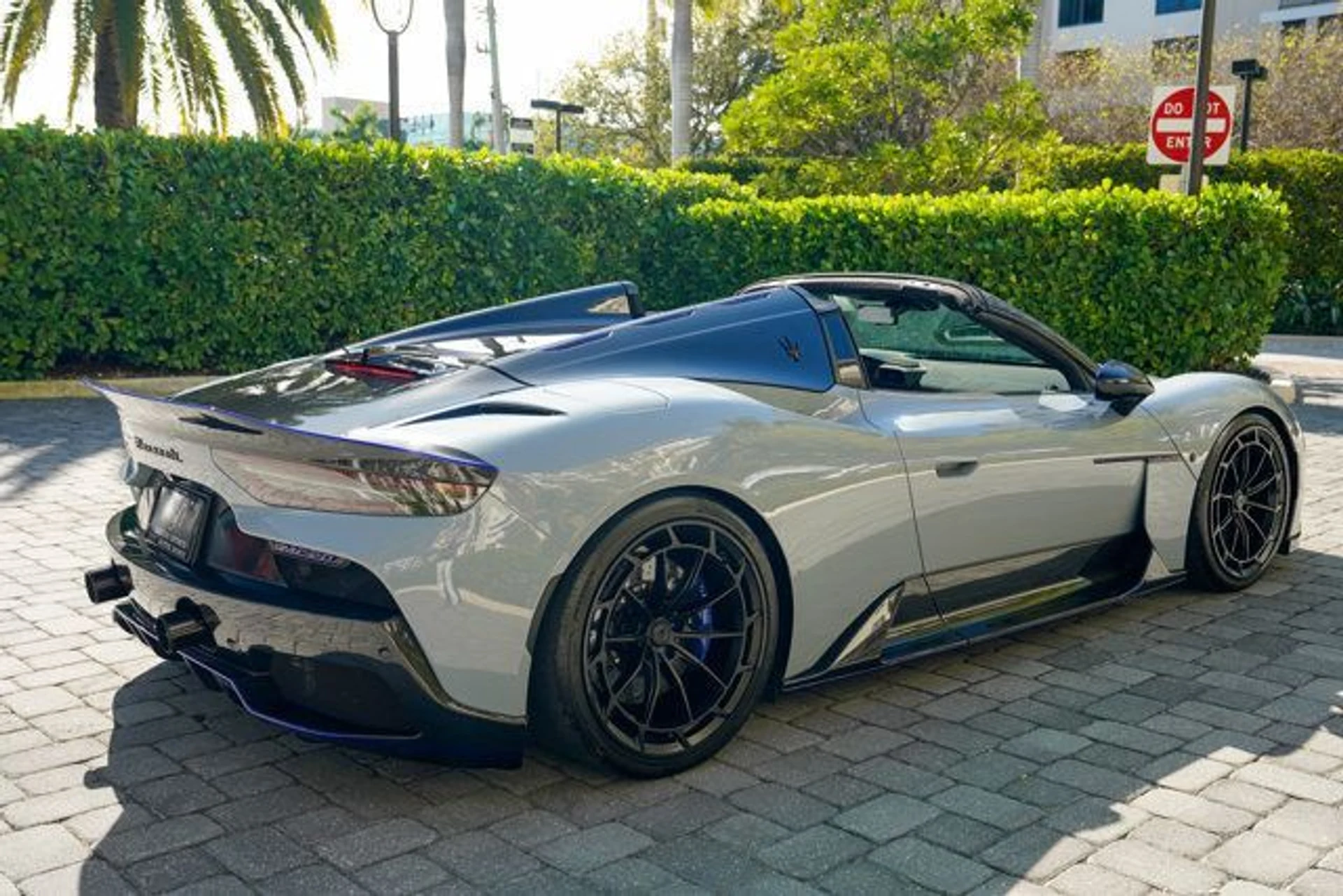 mph026_2066618665_22967480_27_640_7ecf92e650