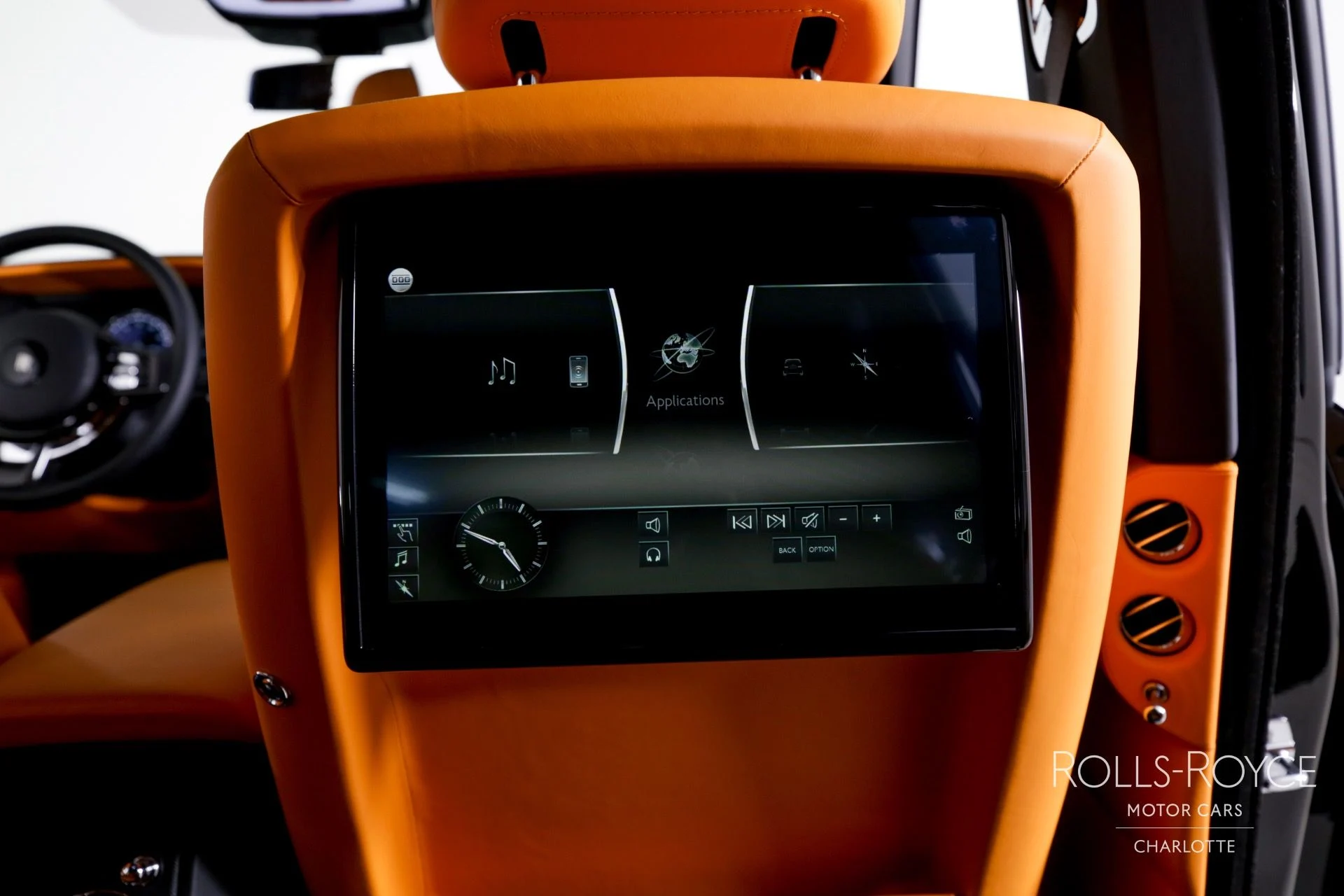 mph026_2068775455_Used_2023_Rolls_Royce_Black_Badge_Cullinan_1715880201_5deed97cf2