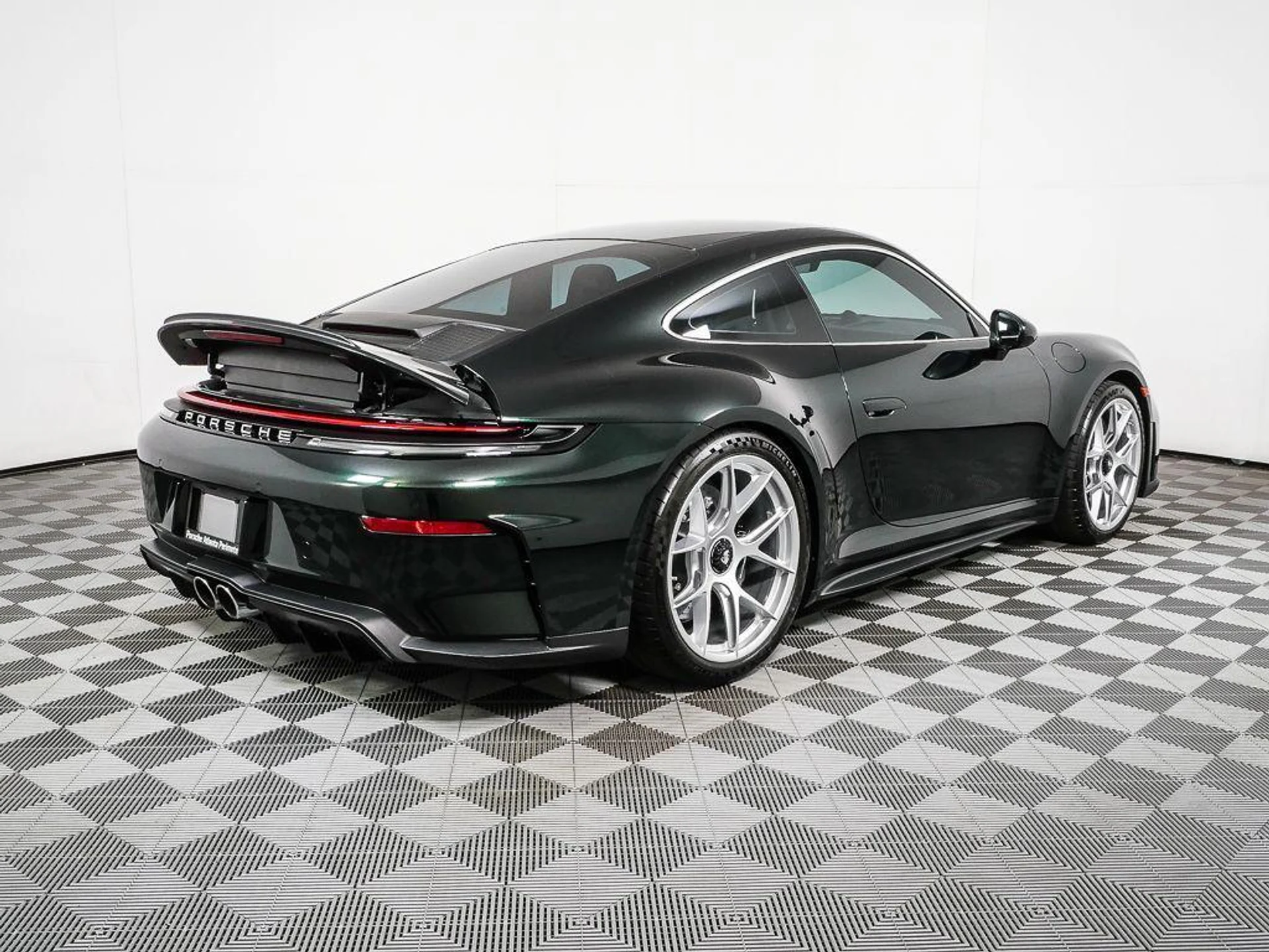 mph026_2068844686_k_O6_Kb_E1_VJ_7a7_S70_Ai18jjk_Md7_Eo_a8b71484c7