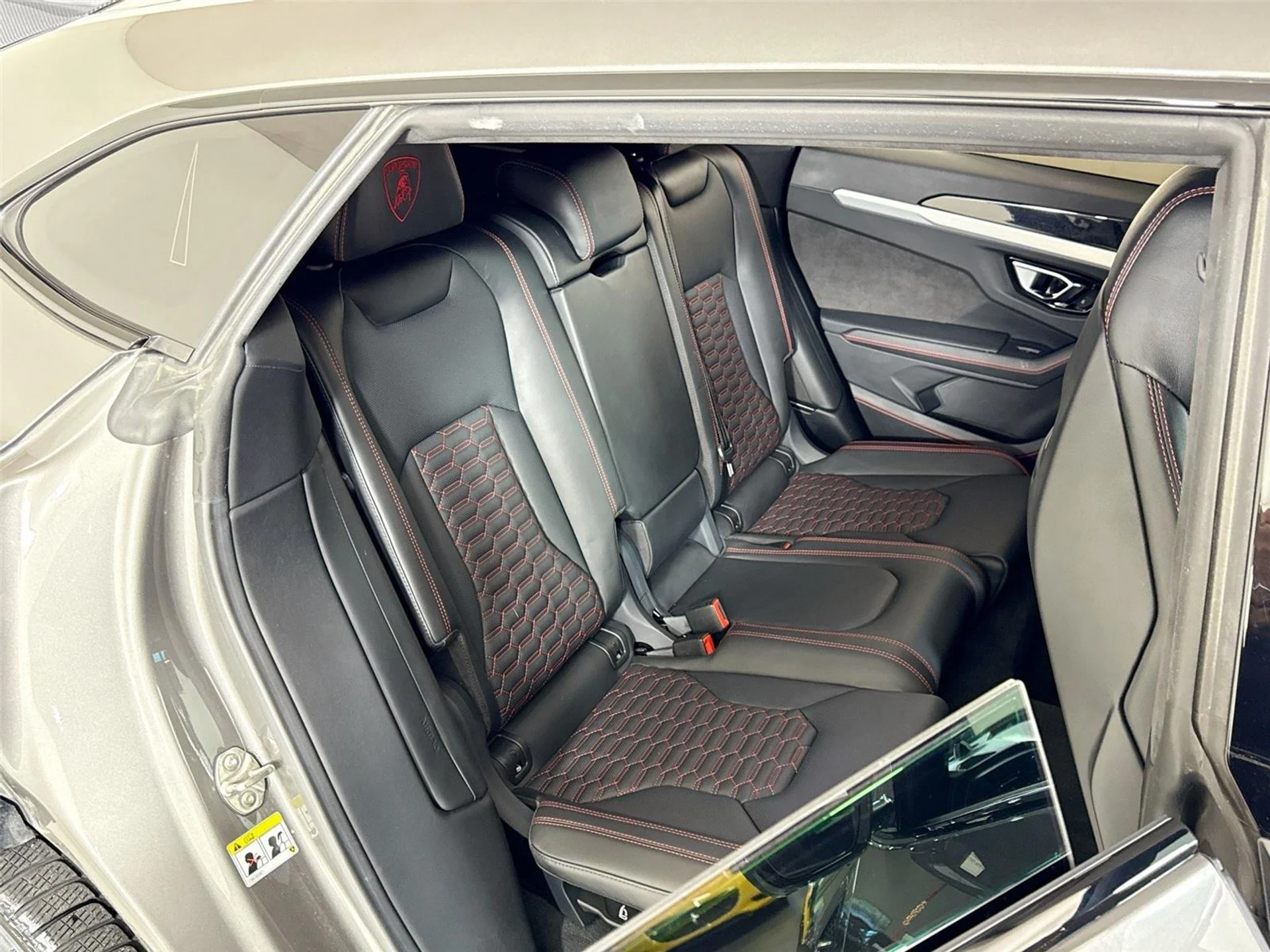 mph026_2070702700_4a0f058f07c9d19119a1595972c154e4_012319a1c5