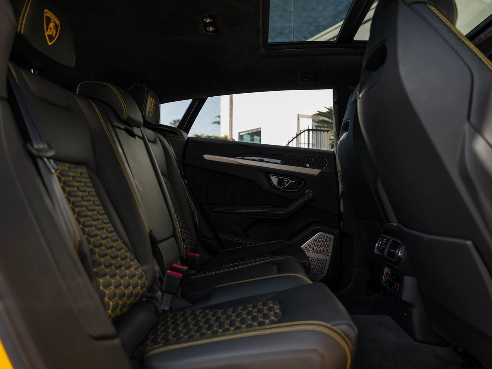 mph026_2071748937_068c8048db330898341410c57fa5ca83x_9ed32590a9