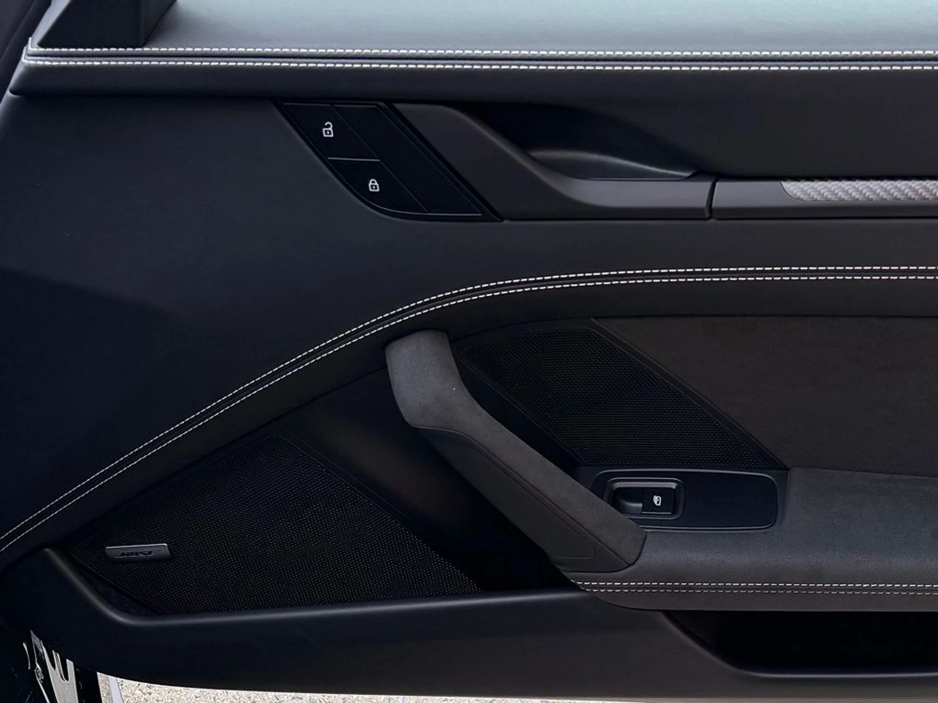 mph026_2073824442_79636b3a38f32c726a0a1581c08e7b35x_8a982909b2