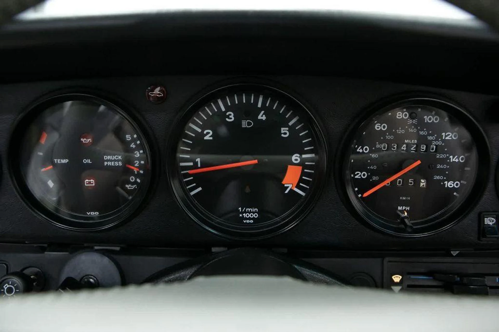 mph026_2077562817_wfgf6_P_q0g_Hmjo_R_Rkdzip_In2_Z5_M_7eee612f02