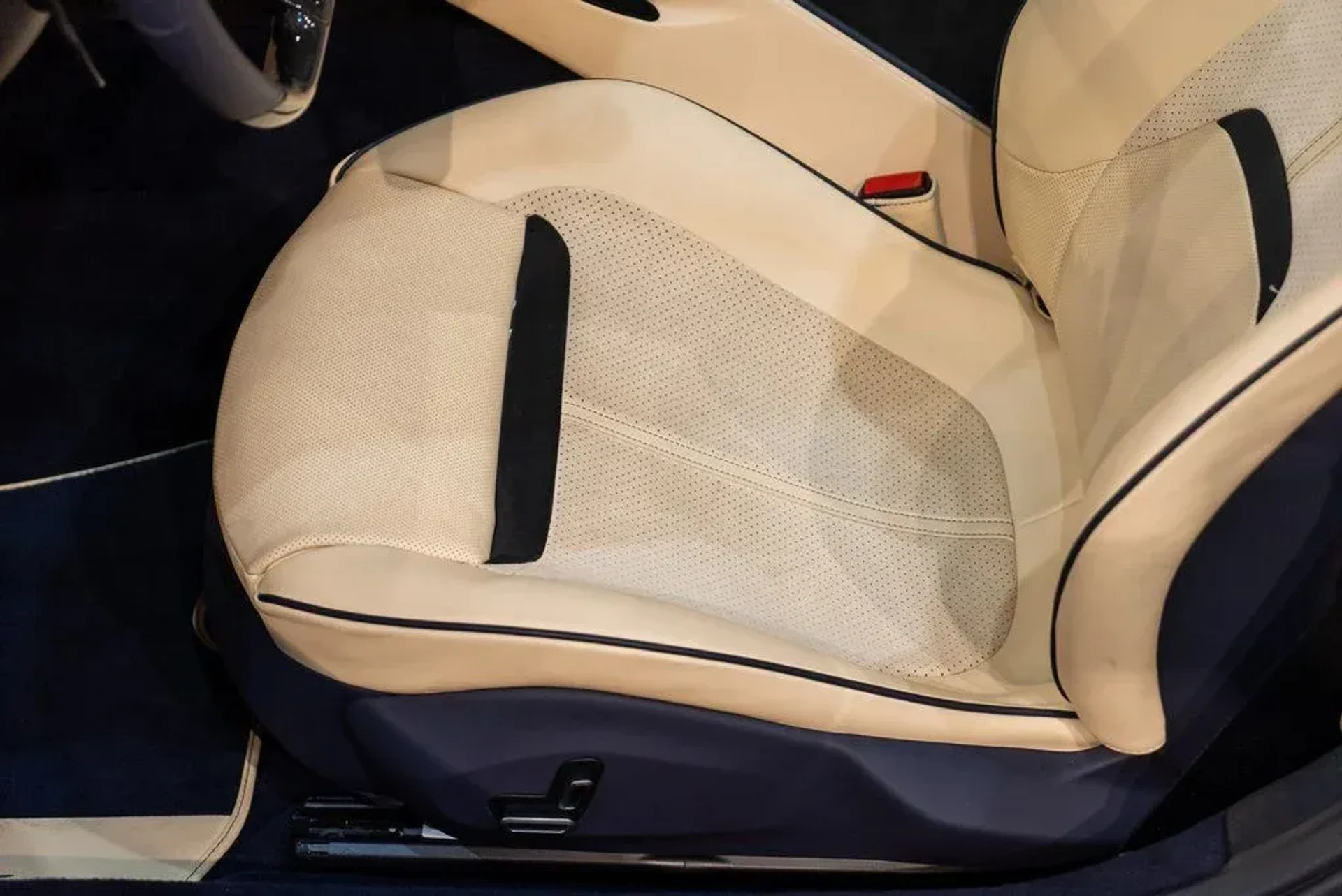 mph026_2077809781_578d72521ebf3cbb6427e7e945166c97_35293c8f99