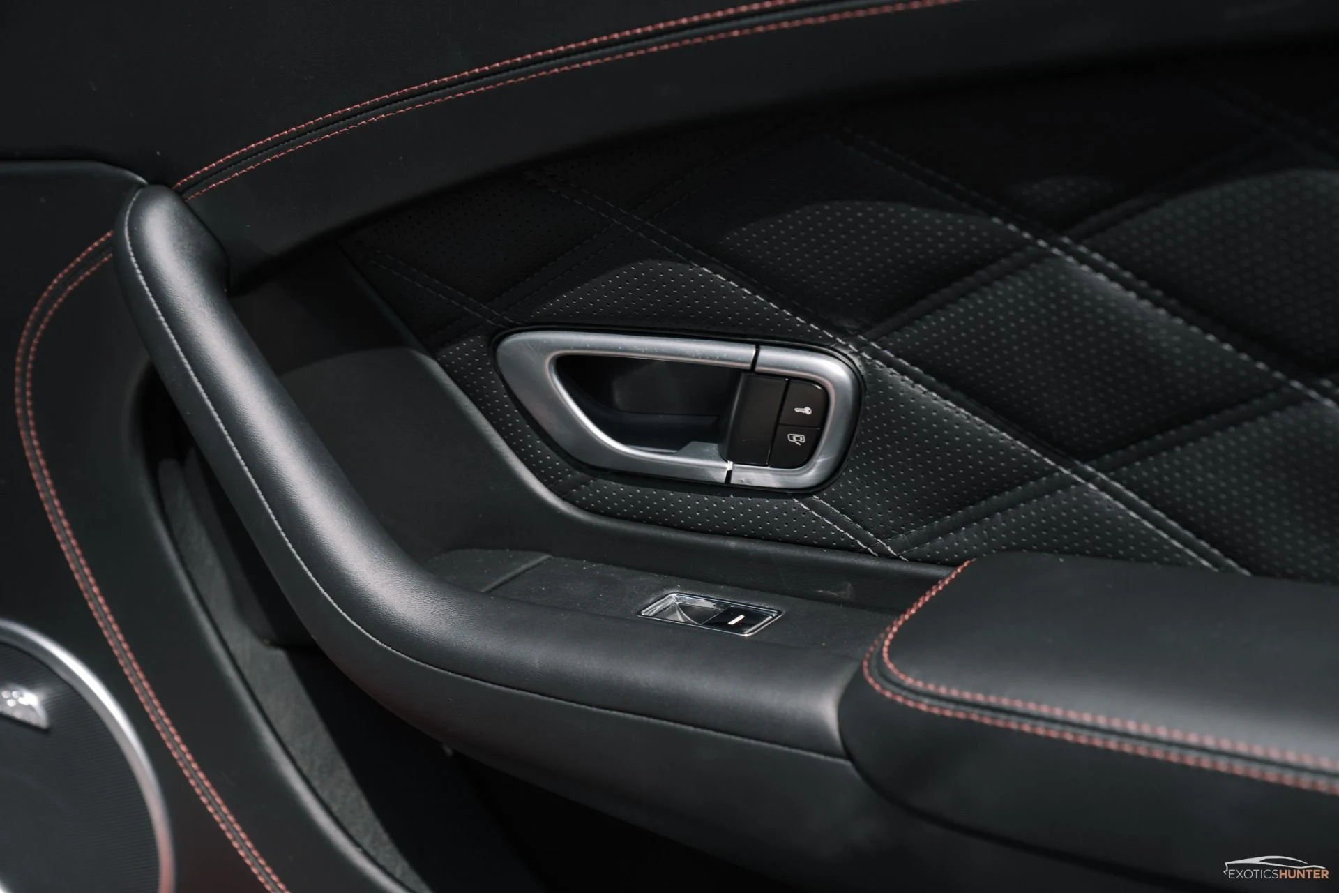 mph026_2079444988_Used_2013_Bentley_Continental_GT_Speed_in_St_James_Red_Pearl_MASSIVE_240000_MSRP_1750277589_57345d1da7