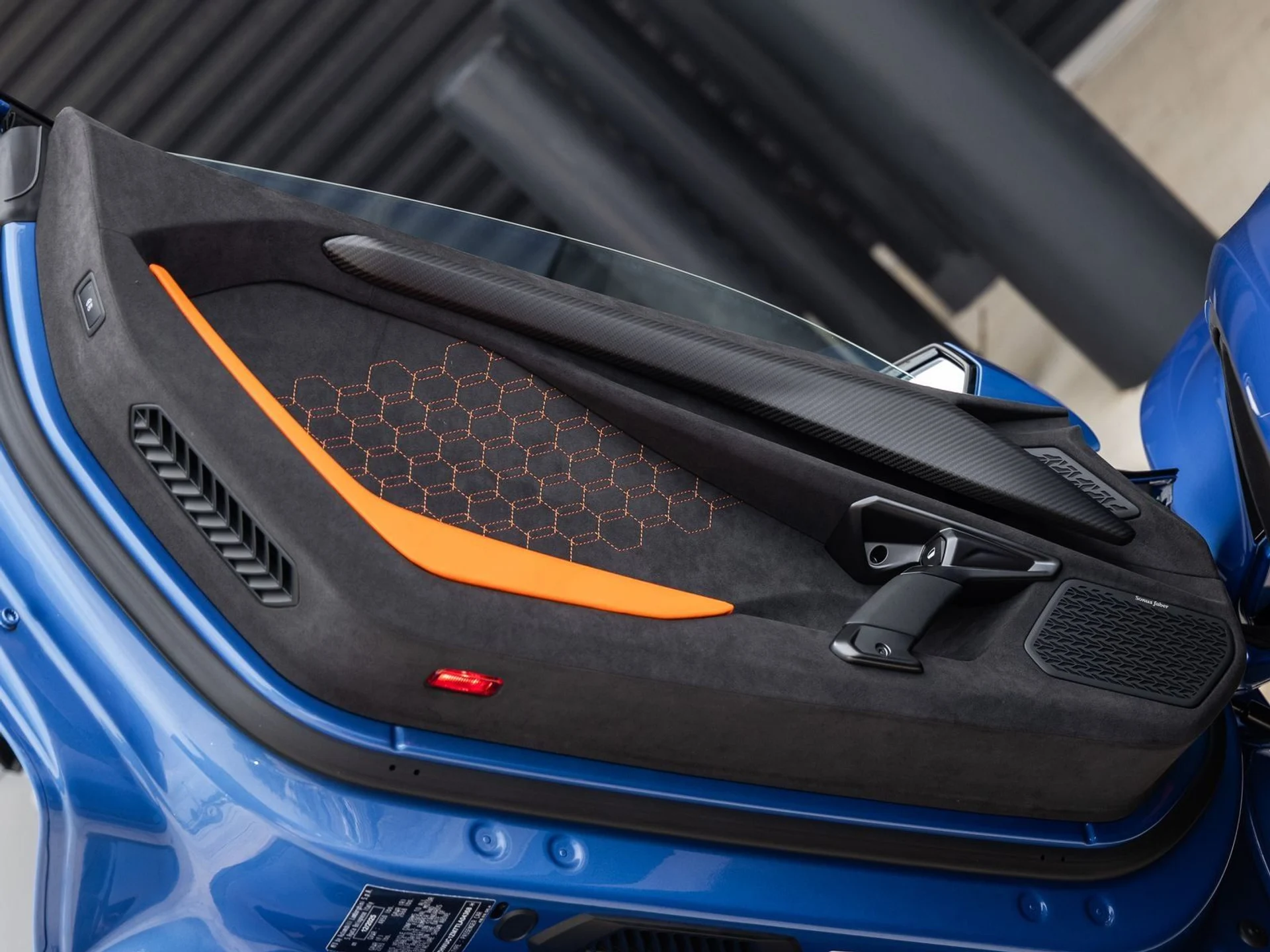 mph026_2082046365_27_55a024c6e8