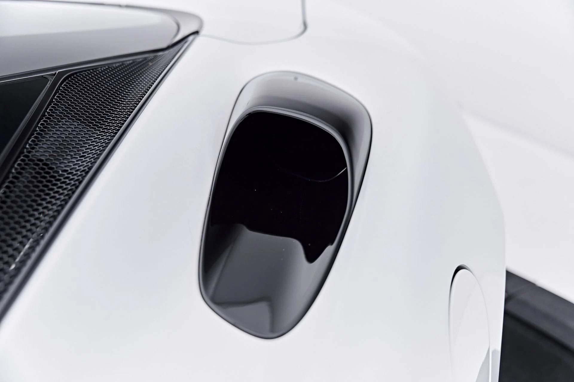 mph026_208796710_Used_2025_Mc_Laren_GTS_1790357860_9d6cea9bca