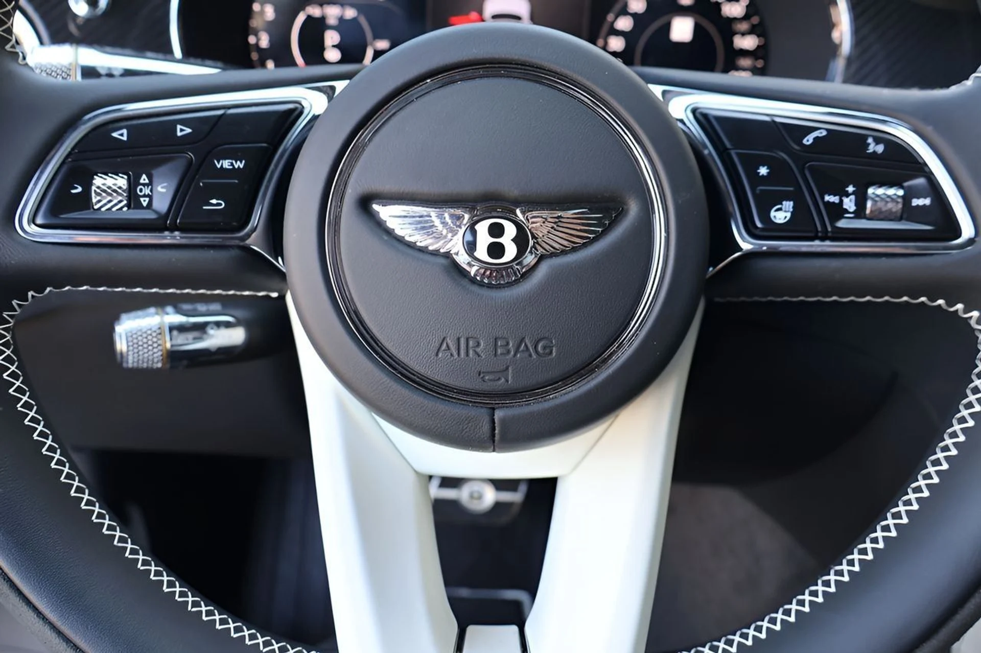 mph026_2088413133_27_8ff553978c