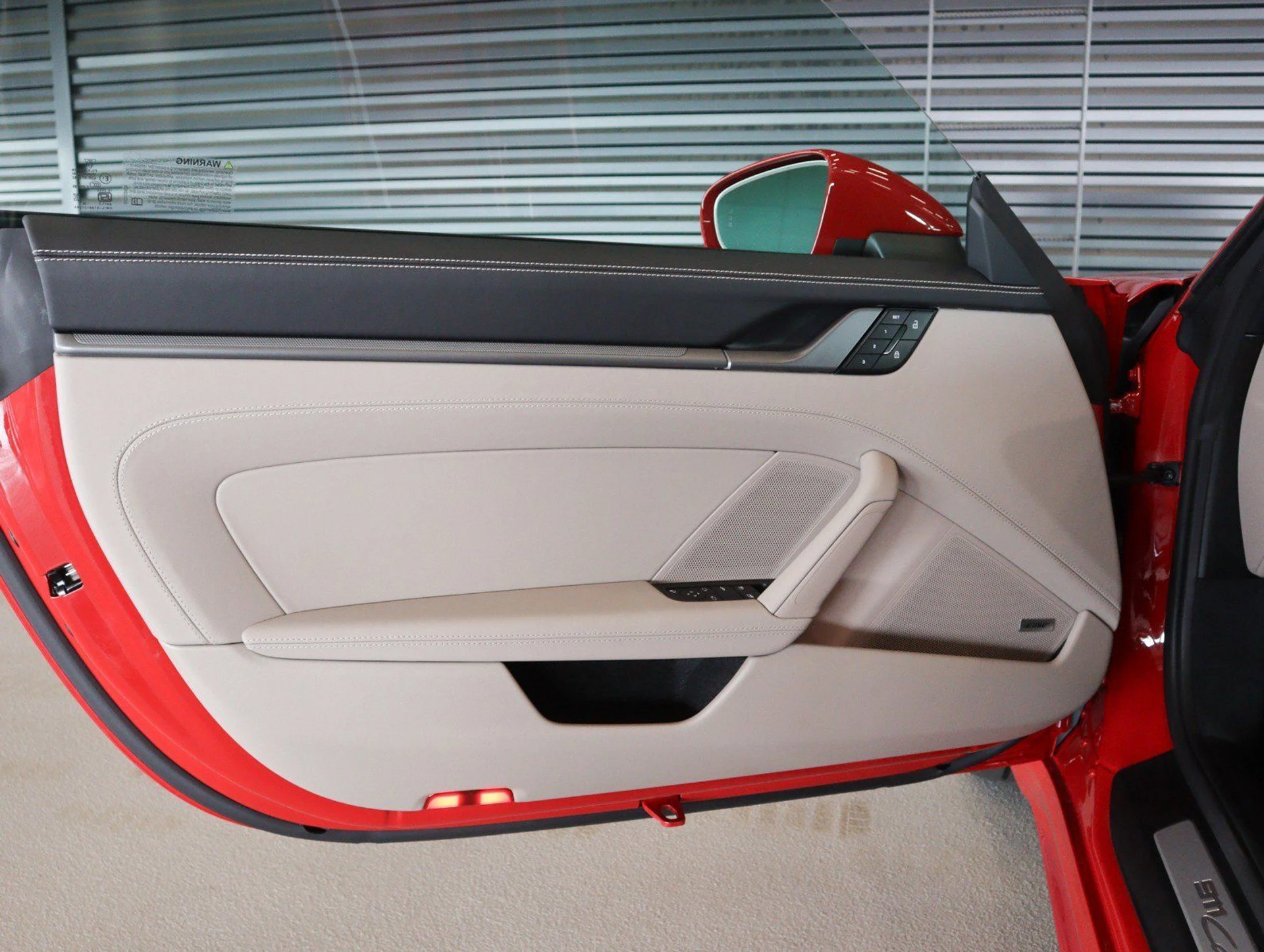 mph026_2089461601_40514a7f433d103f1d3f990230d85b19_b1be3589f7