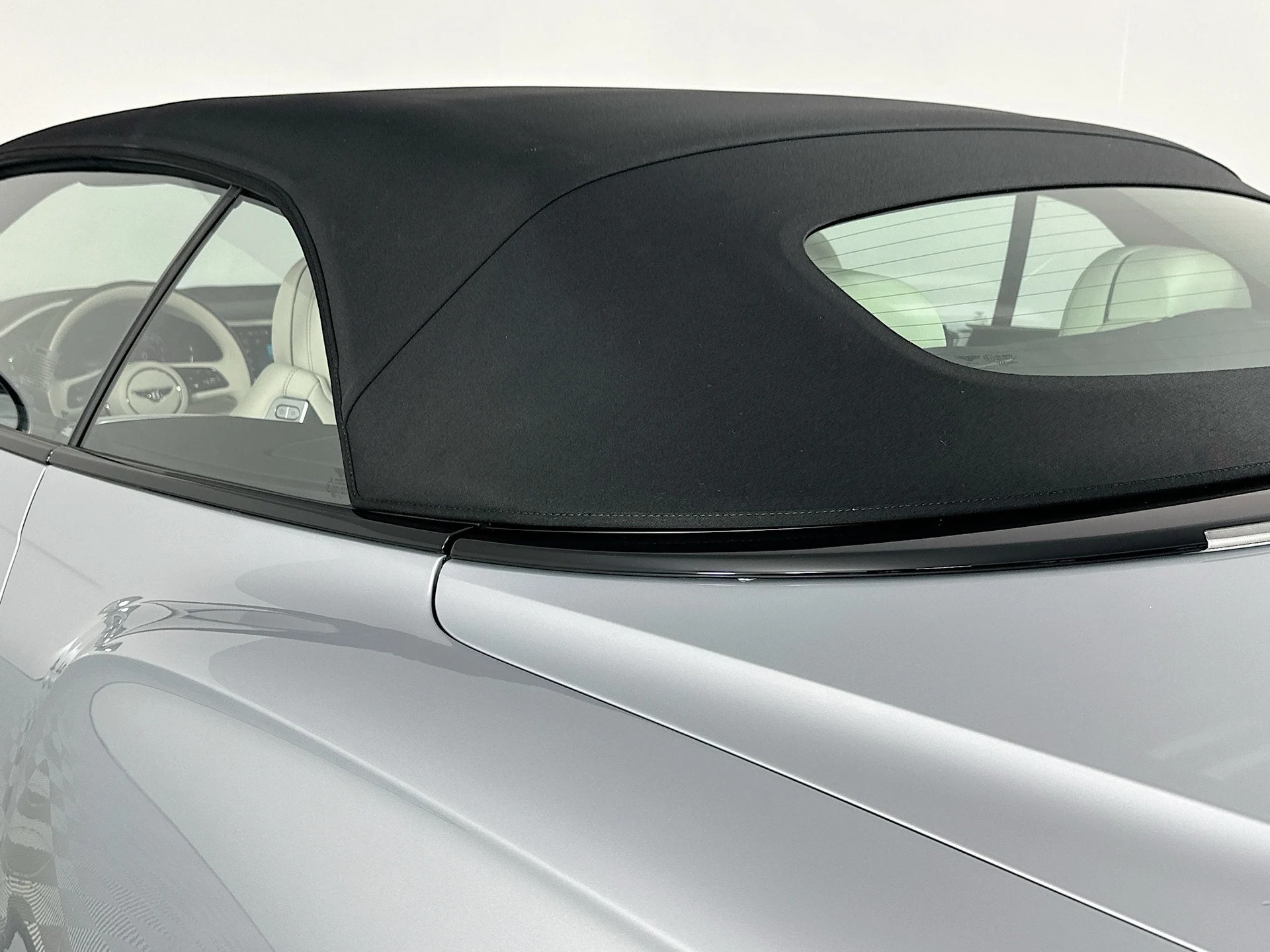 mph026_2091315602_27_3b2b433bca