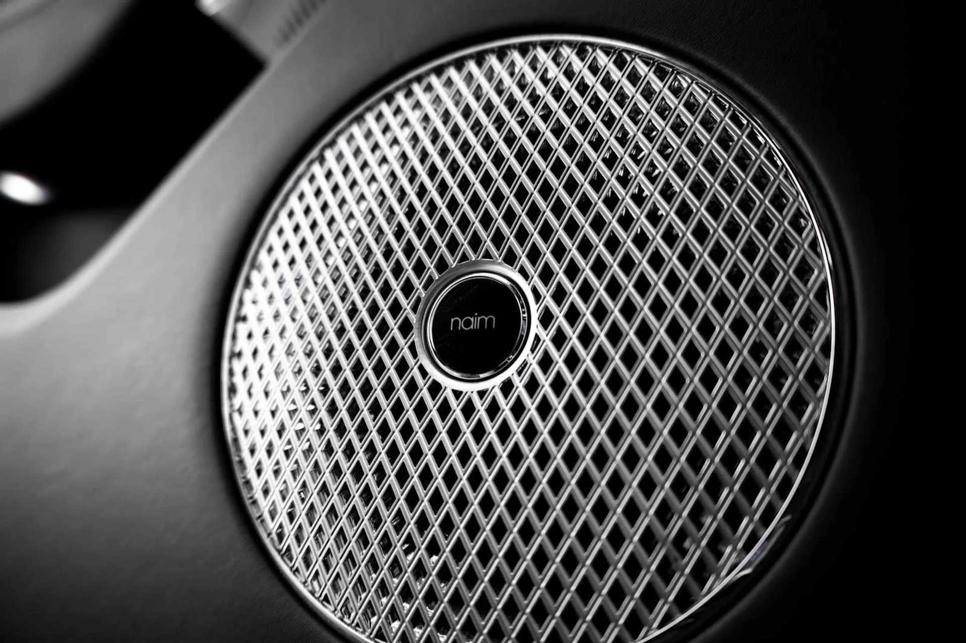 mph026_2094357051_112e27e4071109ce93071b246a27a43cx_205b9f6581