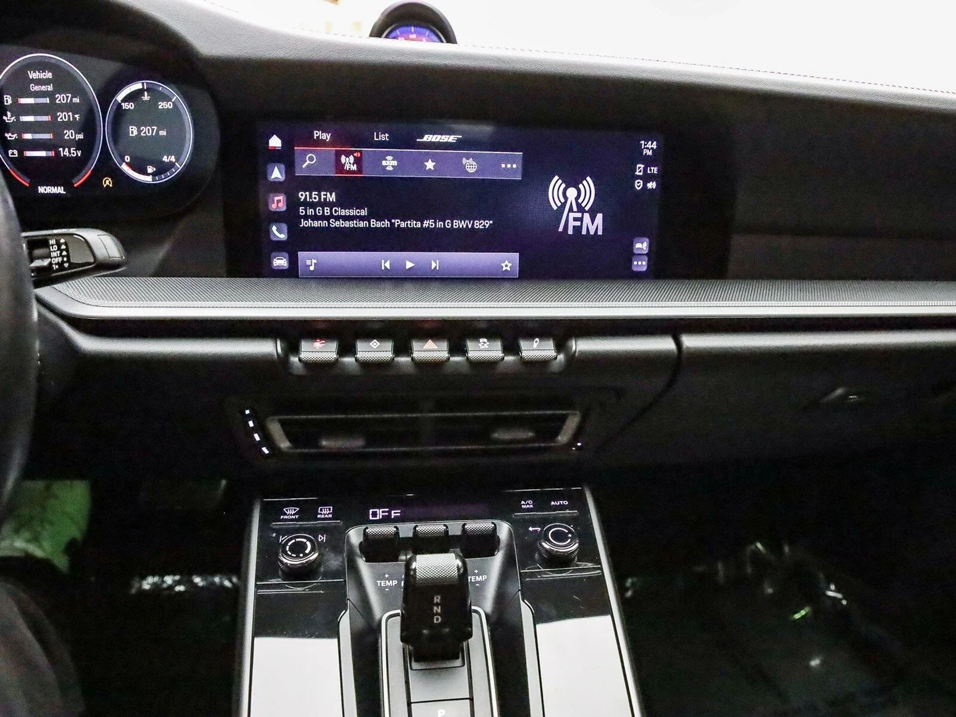 mph026_2101593671_903fd22c2f183b9d96563a205df62526x_c22cb53af3