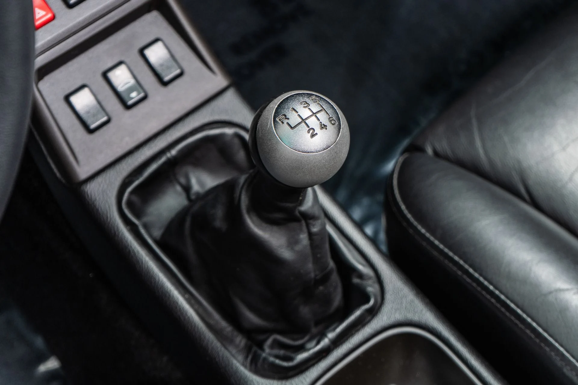 mph026_2102821352_Used_1997_Porsche_911_Carrera_4_S_Factory_Aerokit_6_Speed_Manual_1793293698_8abd0c05dc