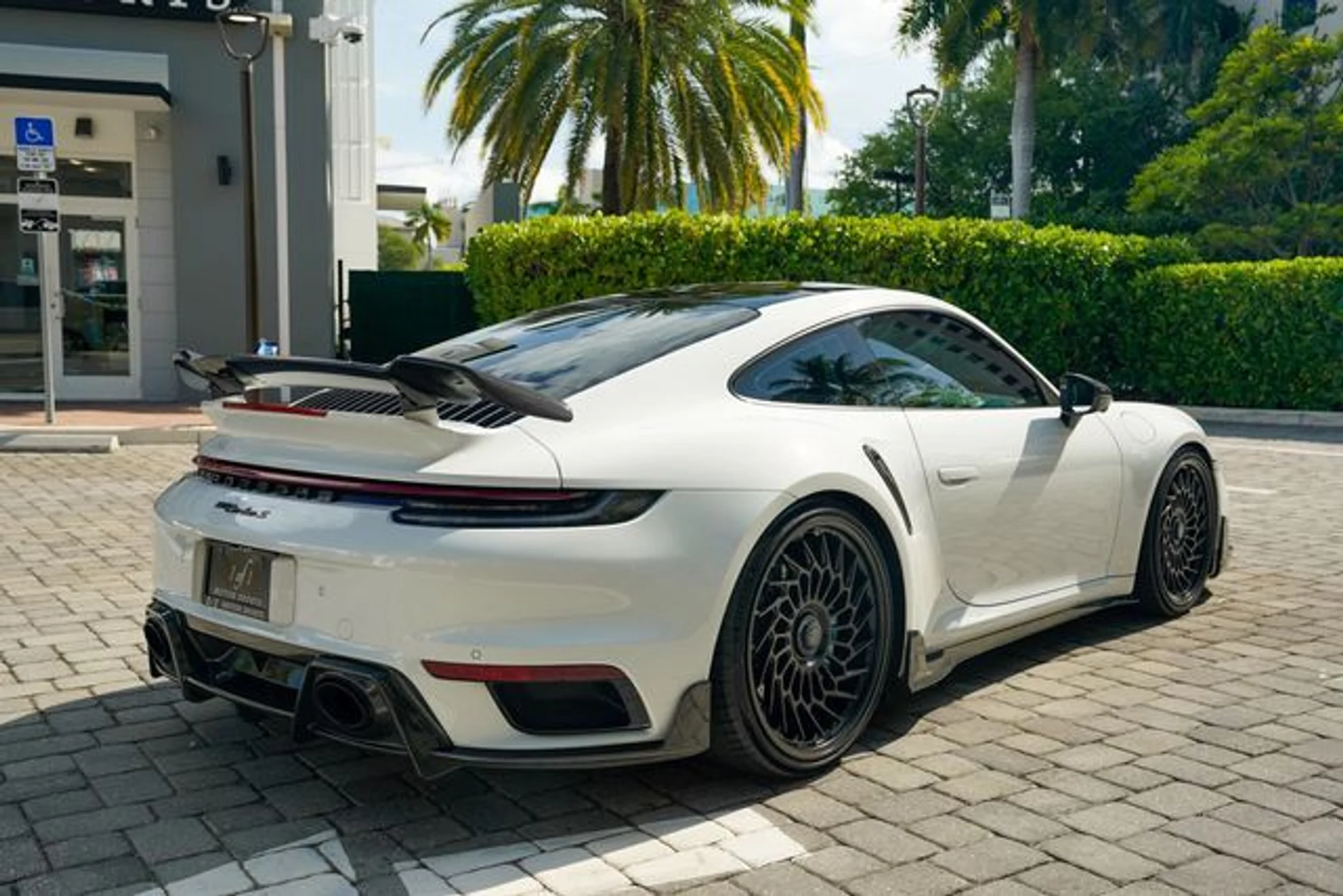 mph026_2104889347_23018169_27_97ce410e91