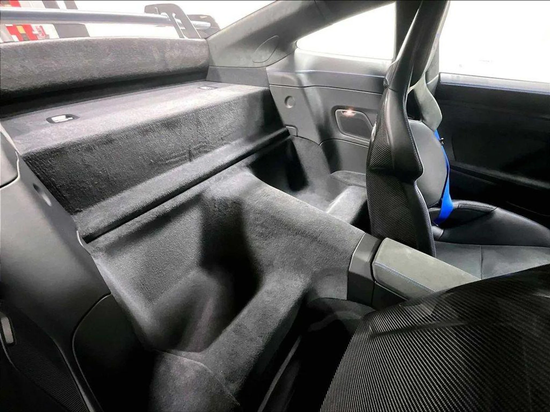 mph026_2105923588_5aw3_eiet_Sjnxk_DN_5nzj8xa_I_Lv_M_62c671eae6